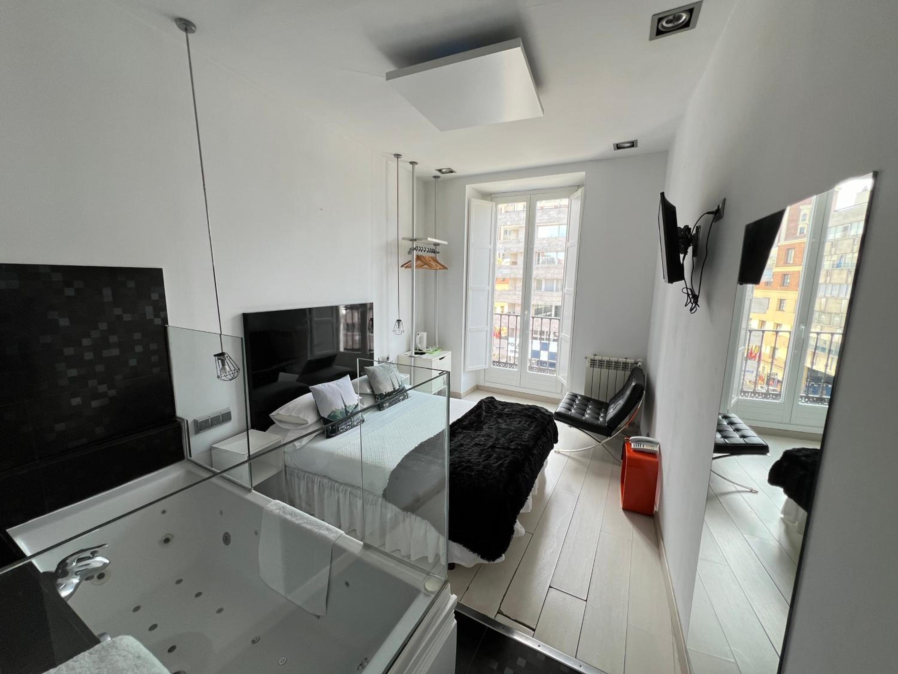 Habitación Doble con Bañera de Hidromasaje