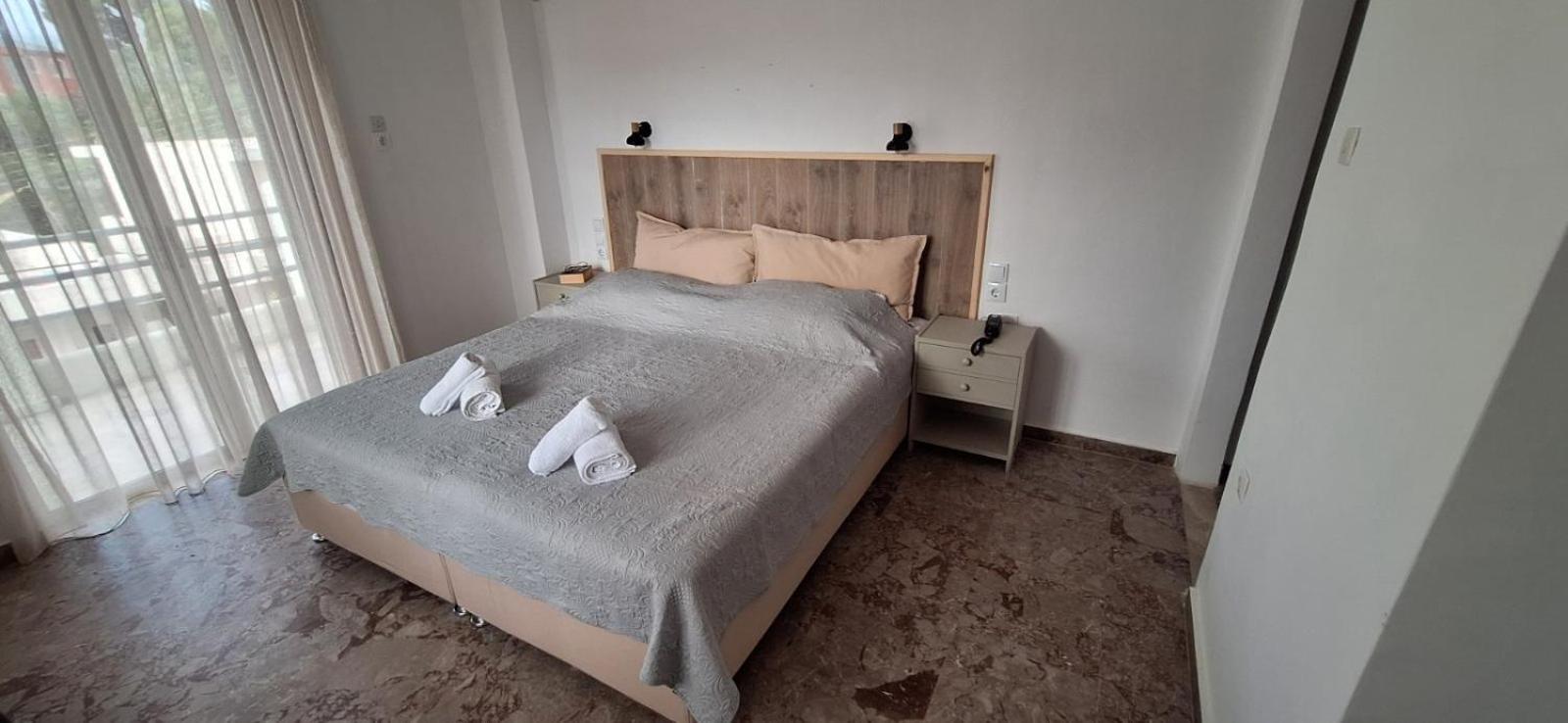 Double or Twin Room with Sea View