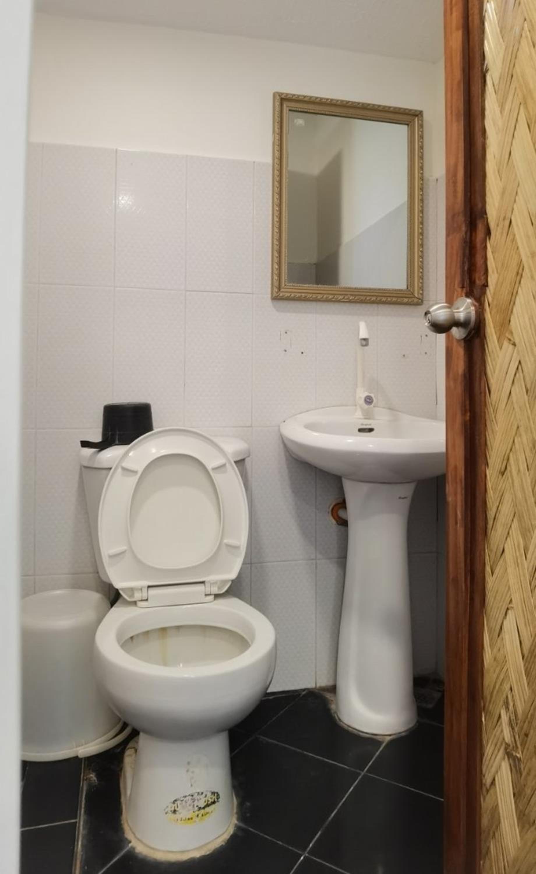Double Room - Photo 6