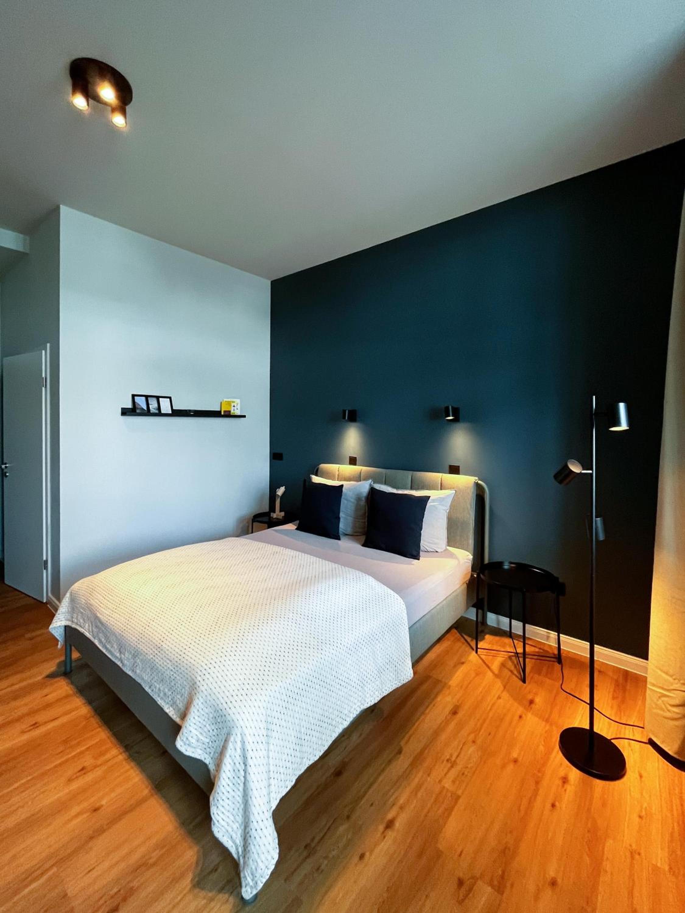 Apartment with Sea View thumbnail 6