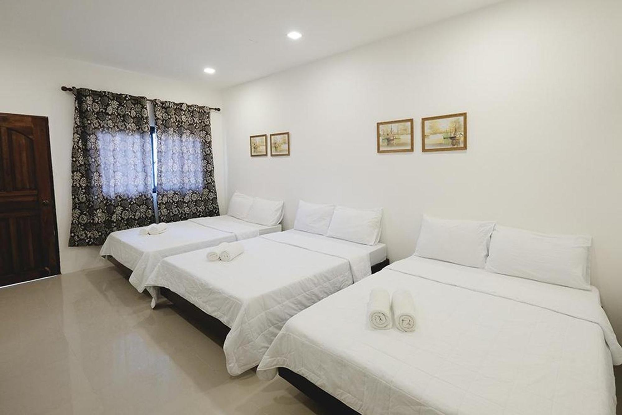 Suite - Photo 3