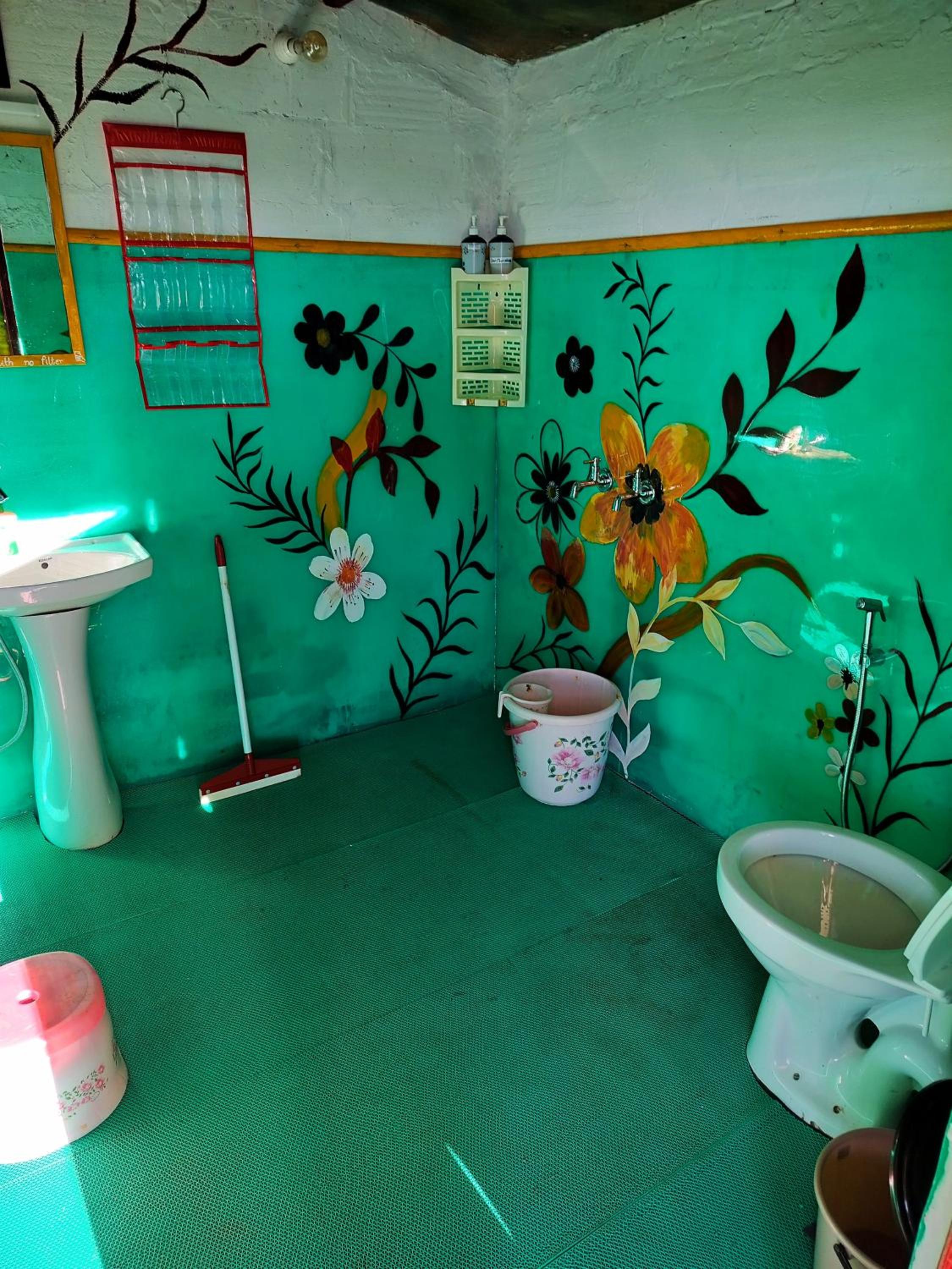 Standard Triple Room - Photo 8