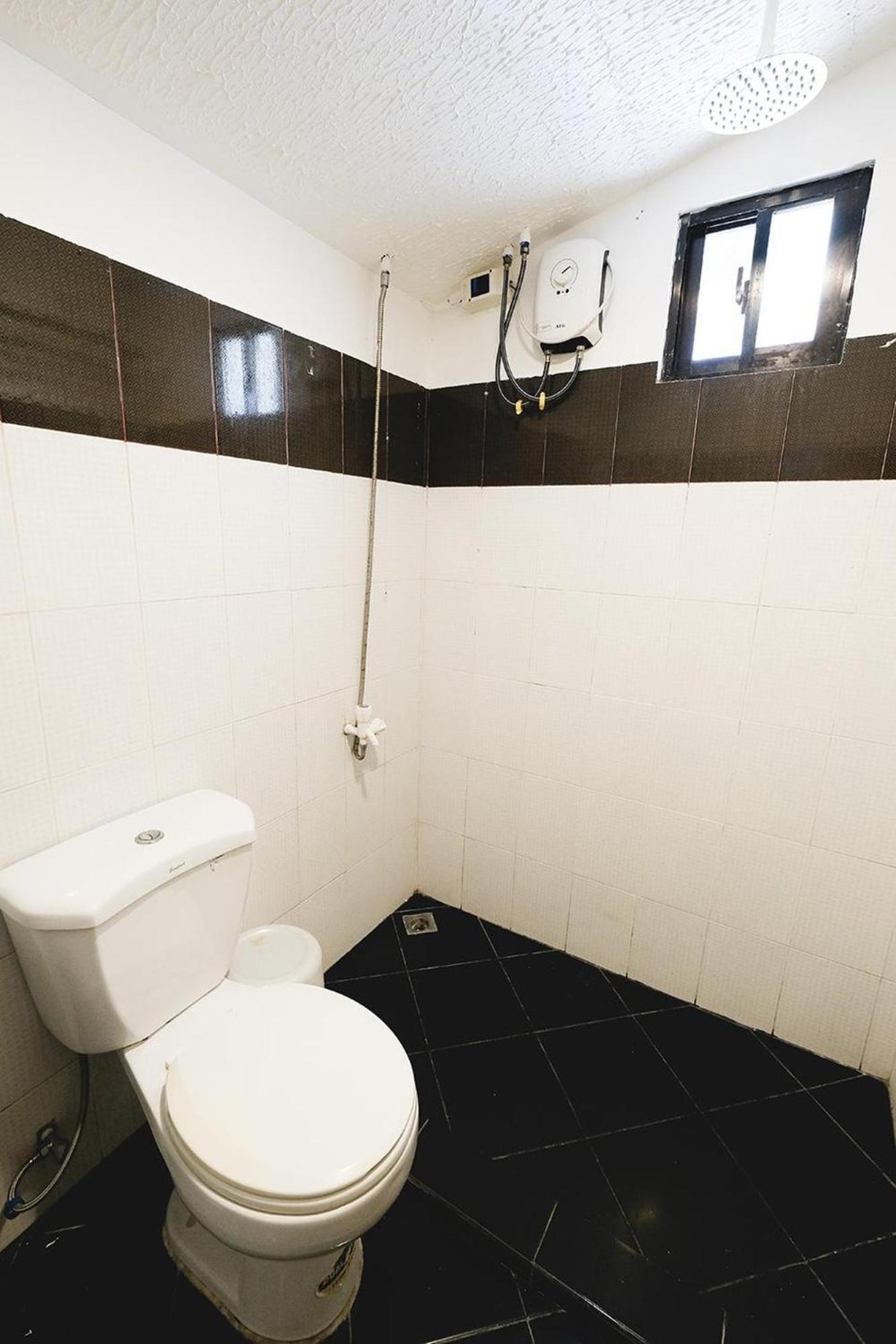 Quadruple Room - Photo 5