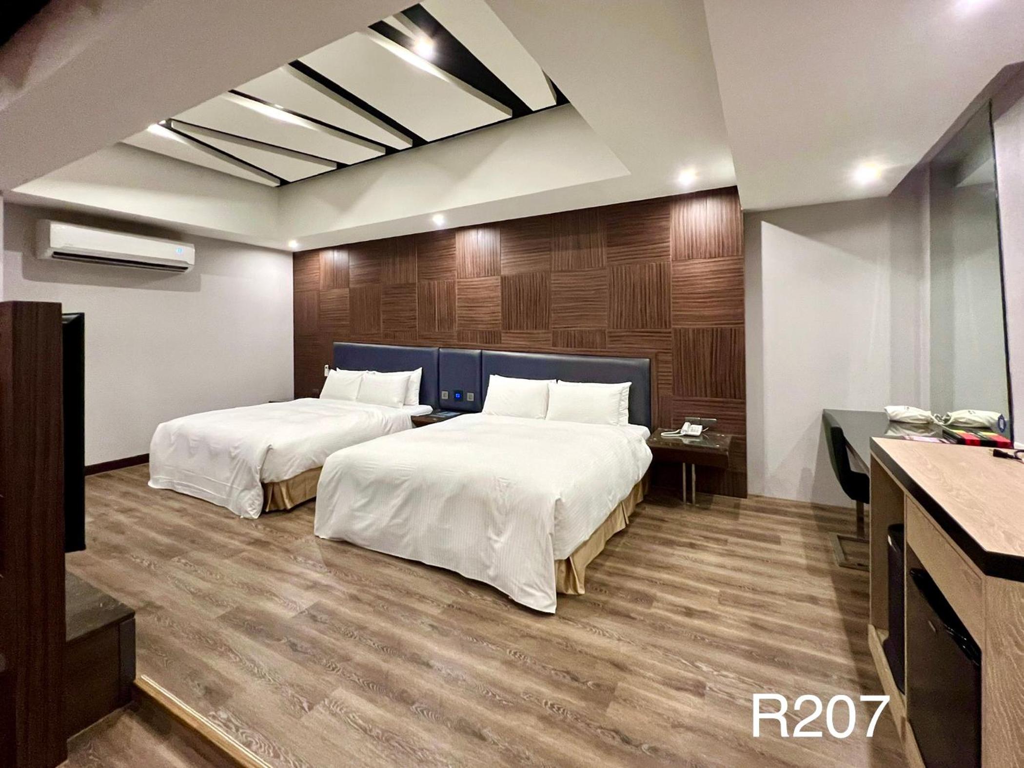 Classic Quadruple Room photo 1
