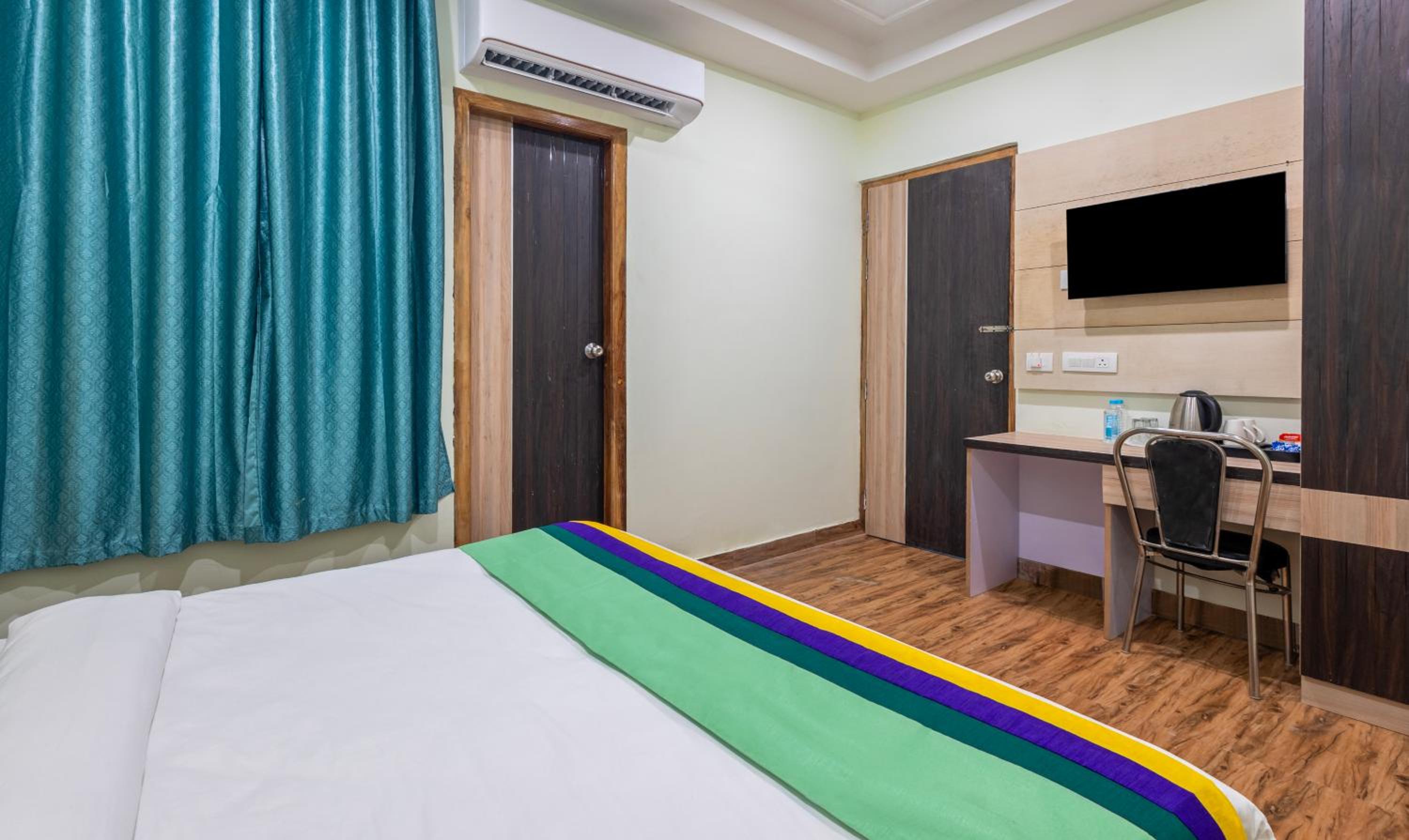 Standard Room photo 3
