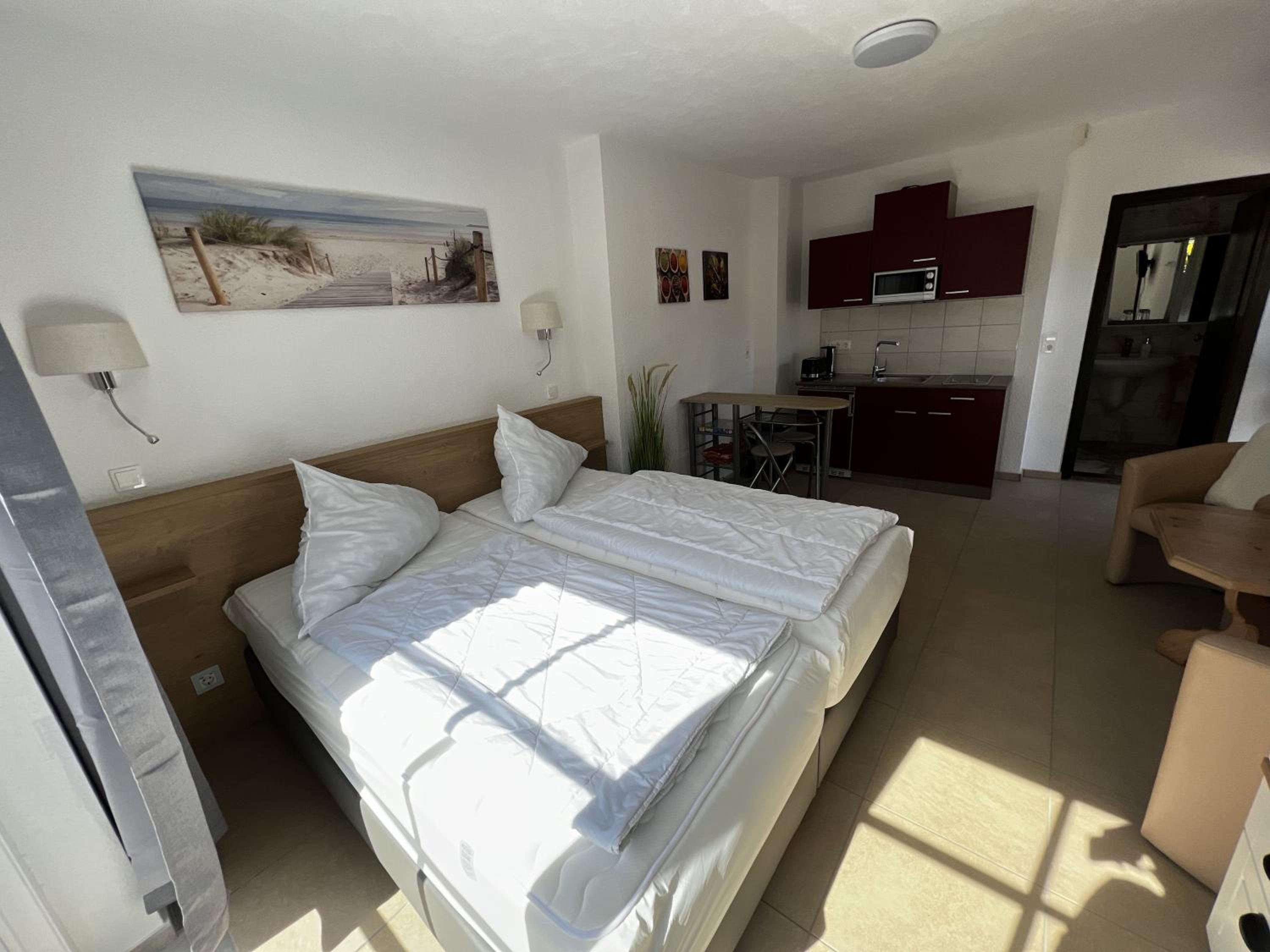 Apartment with Terrace photo 3