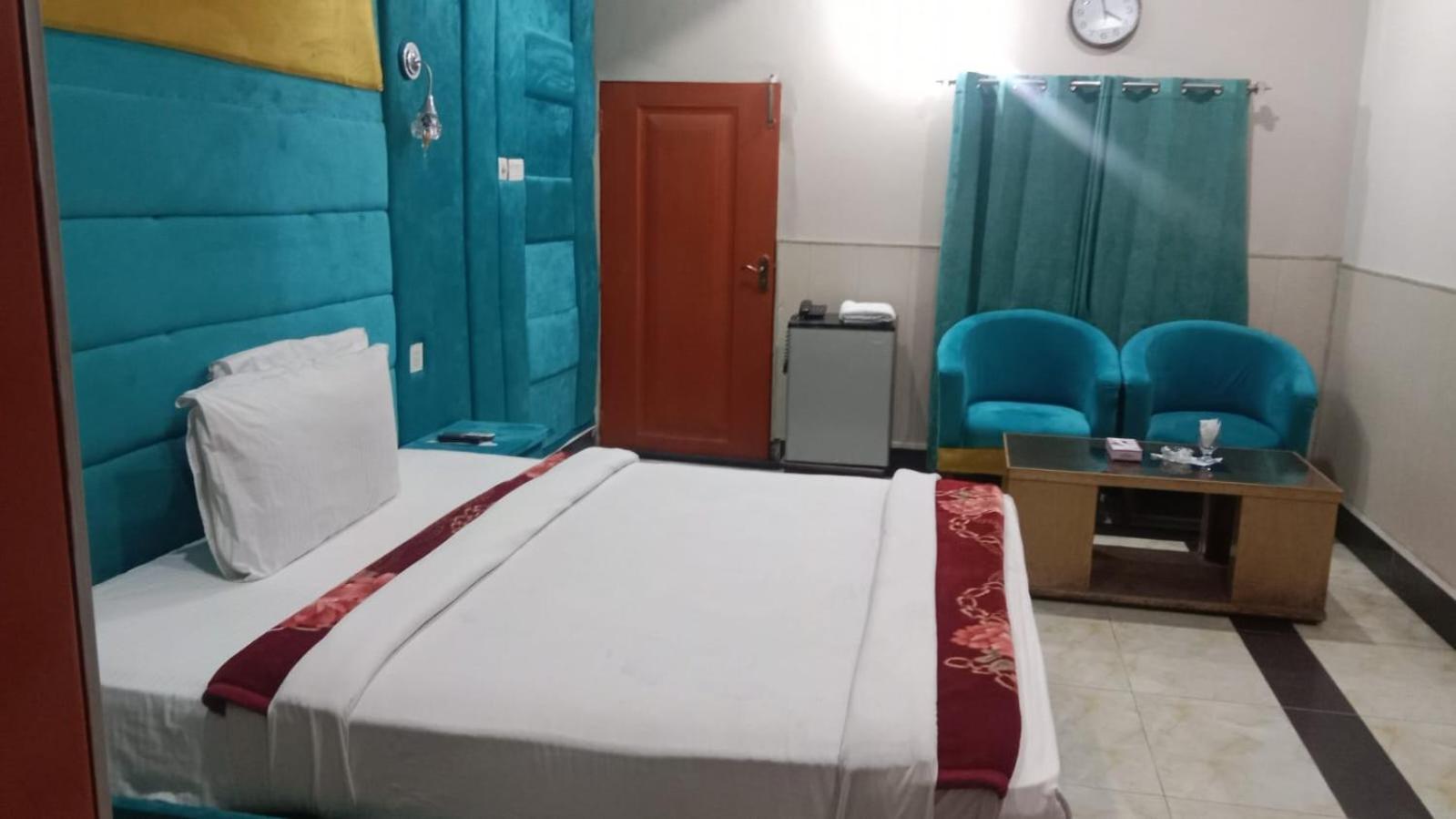 Deluxe Double Room - Photo 4
