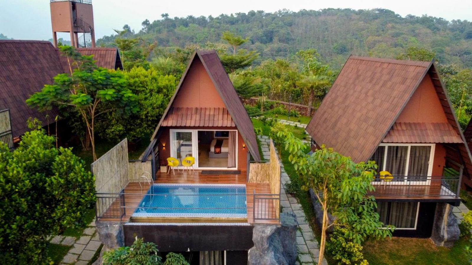 Villa With Private Pool photo 2