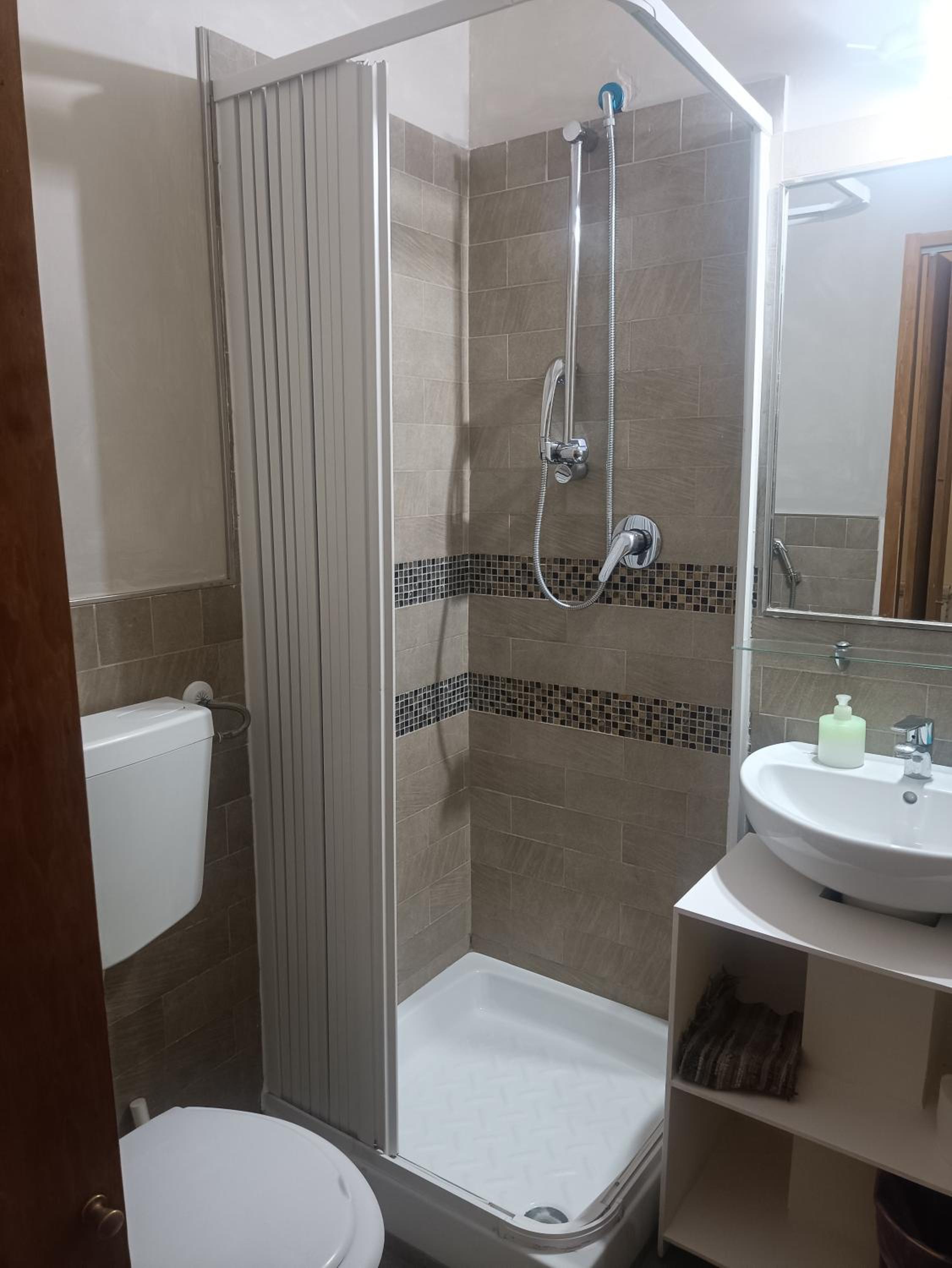 Budget Triple Room photo 3