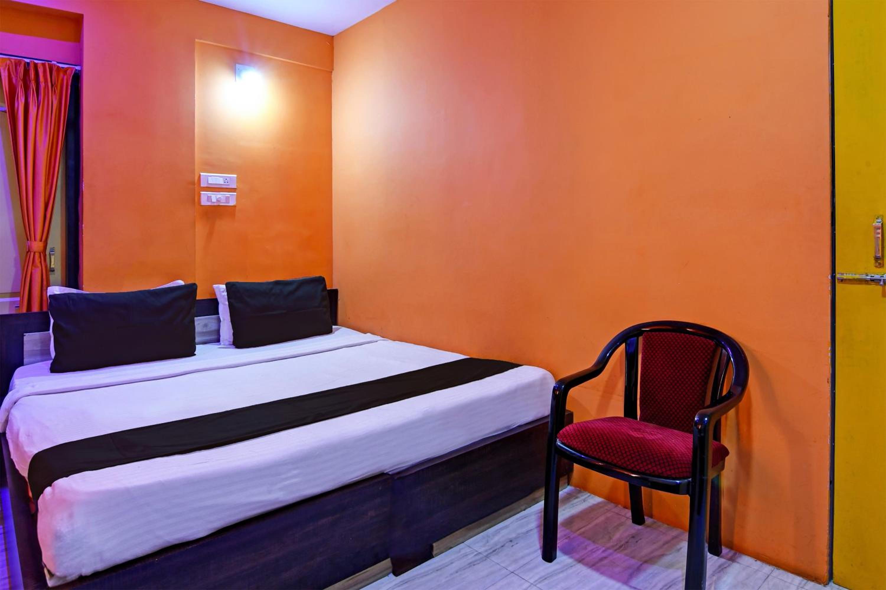Small Double Room photo 3