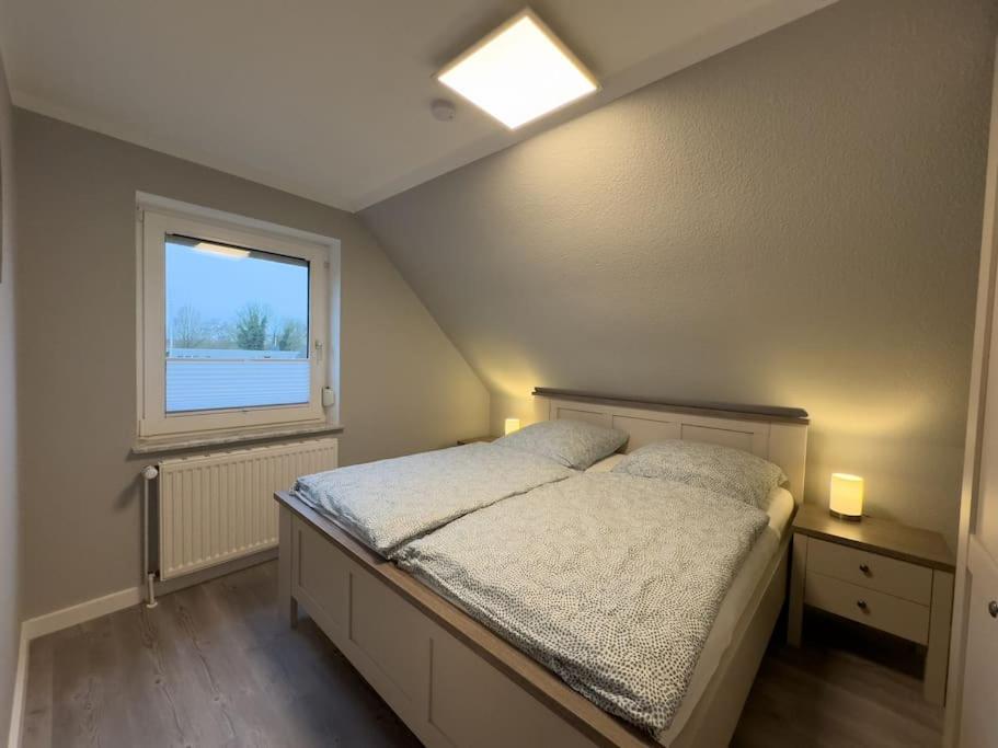 Two-Bedroom House photo 3