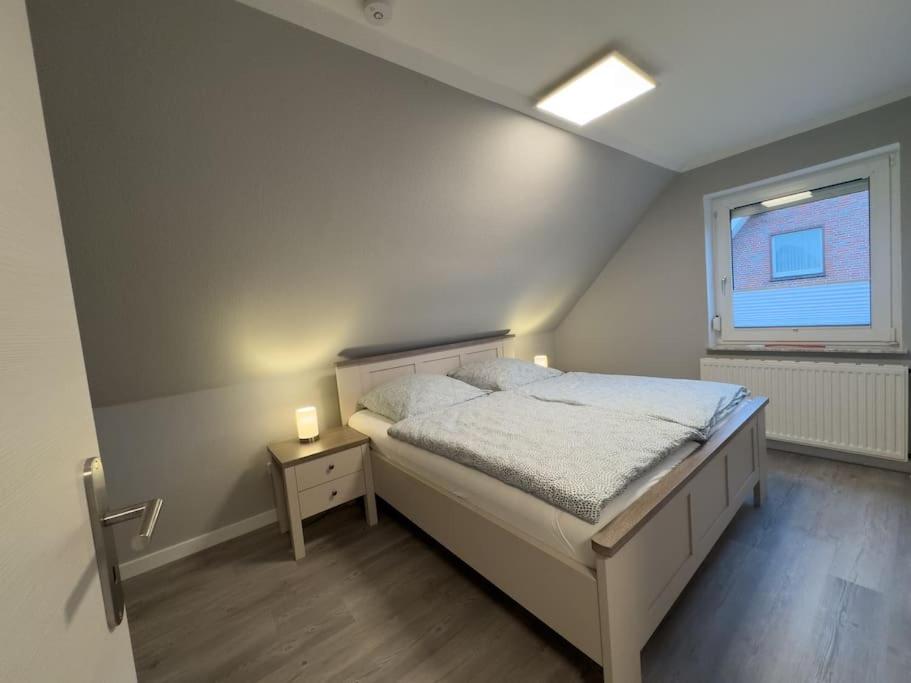 Two-Bedroom House photo 3