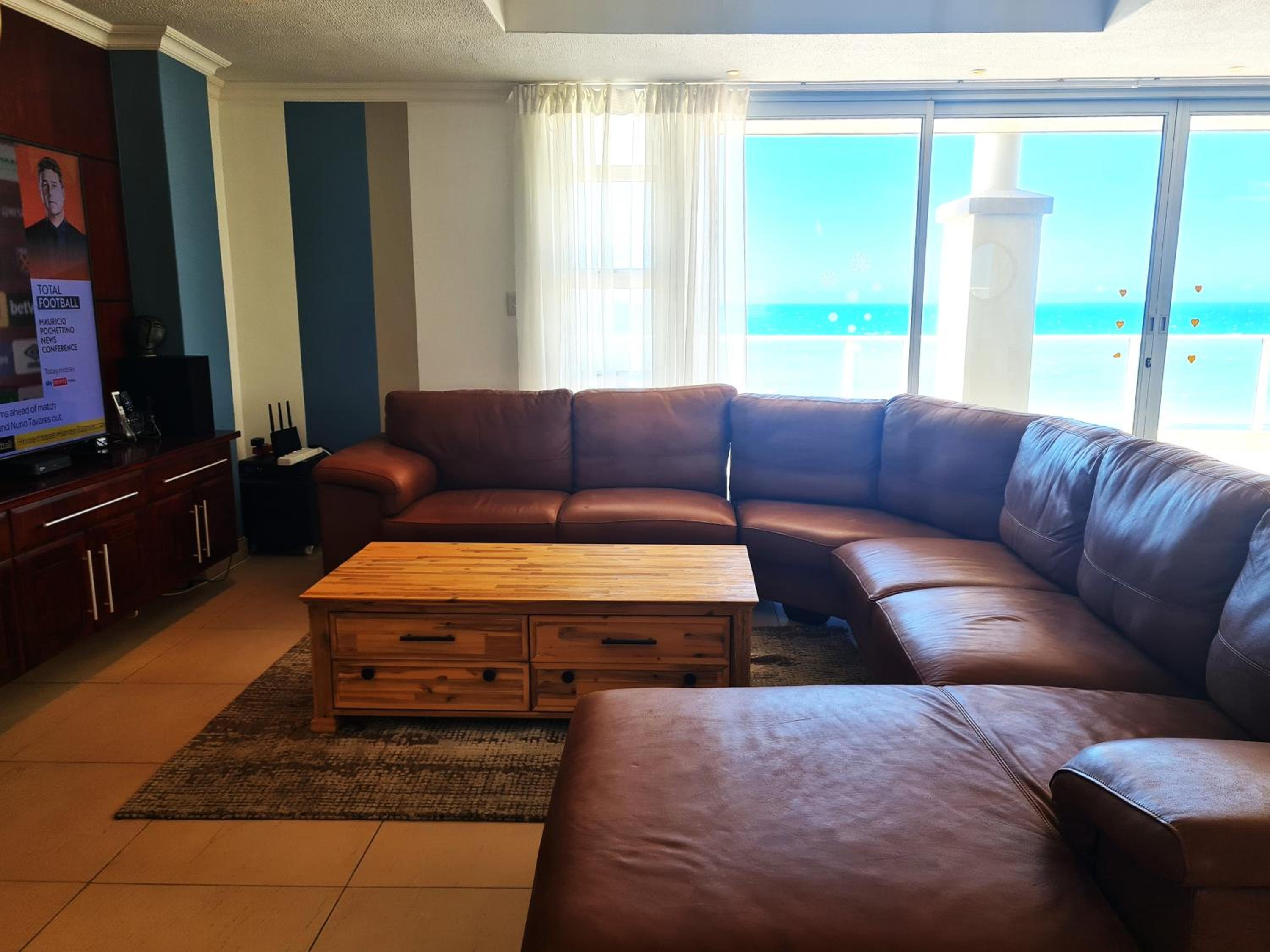 Penthouse Apartment photo 2