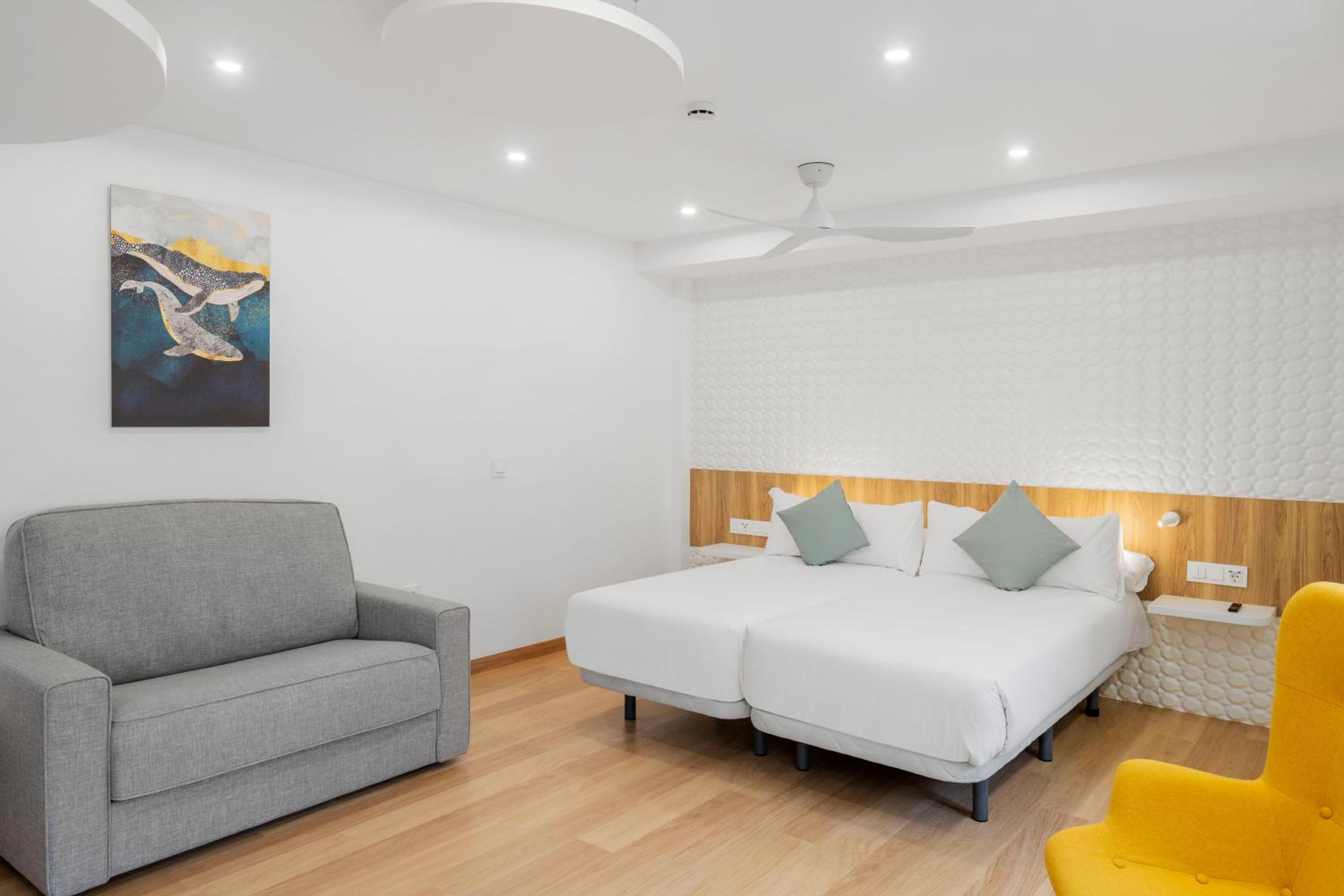 Superior Double or Twin Room photo 1