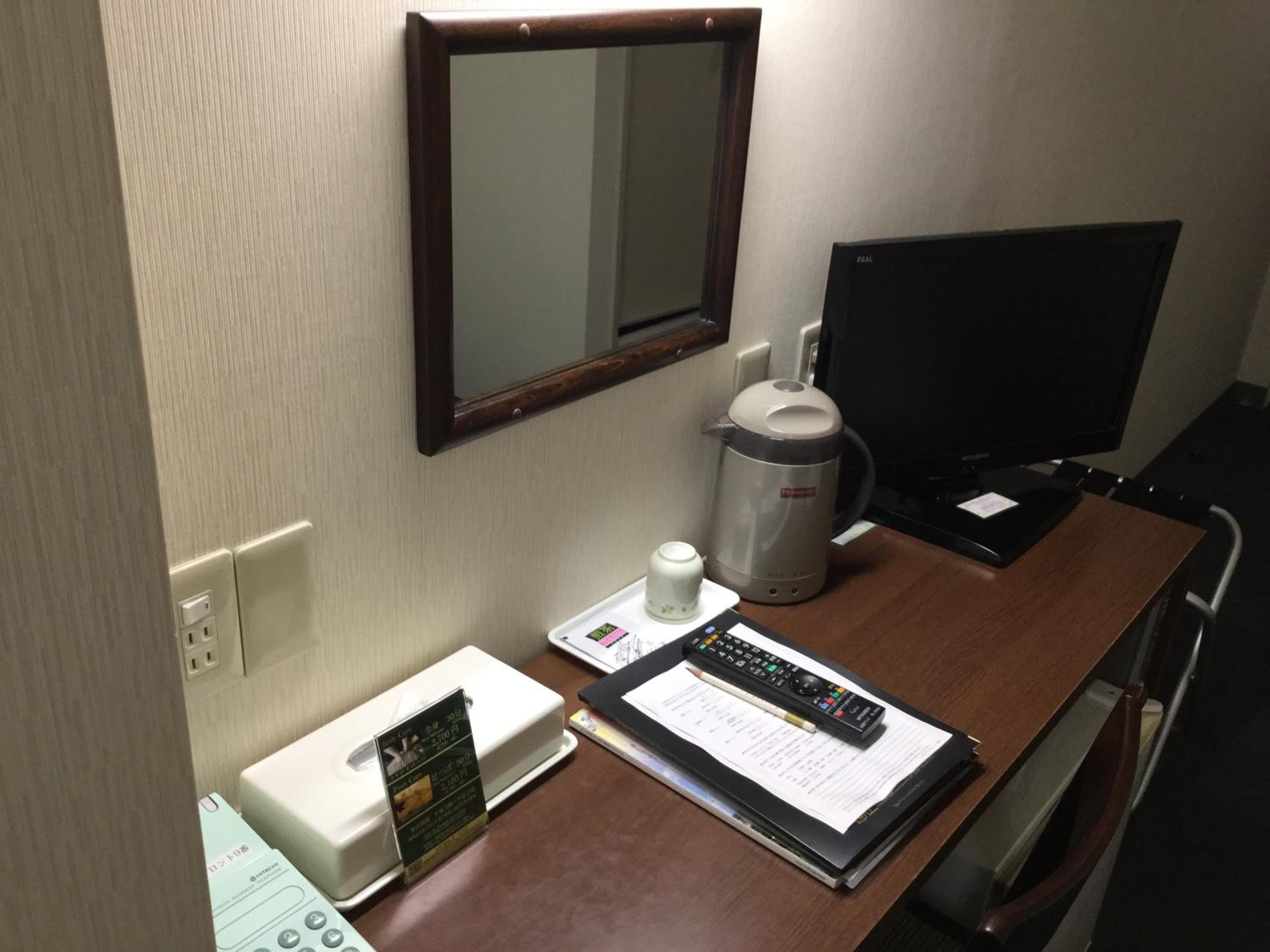 Minimum Stay Offer - Double Room with Small Double Bed - Non-Smoking photo 3