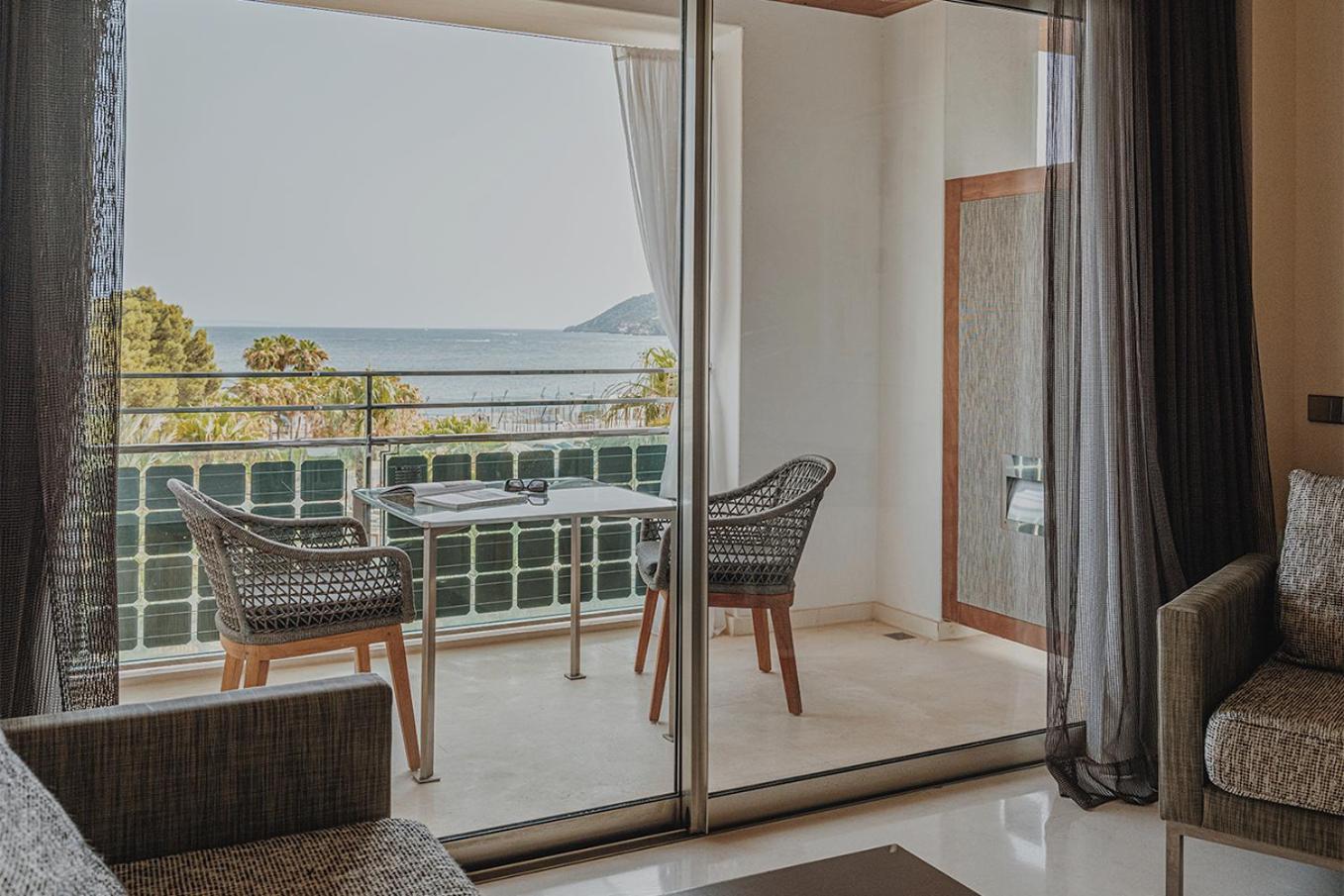 Junior Suite with Terrace, Sea View & & SPA access  - Photo 3