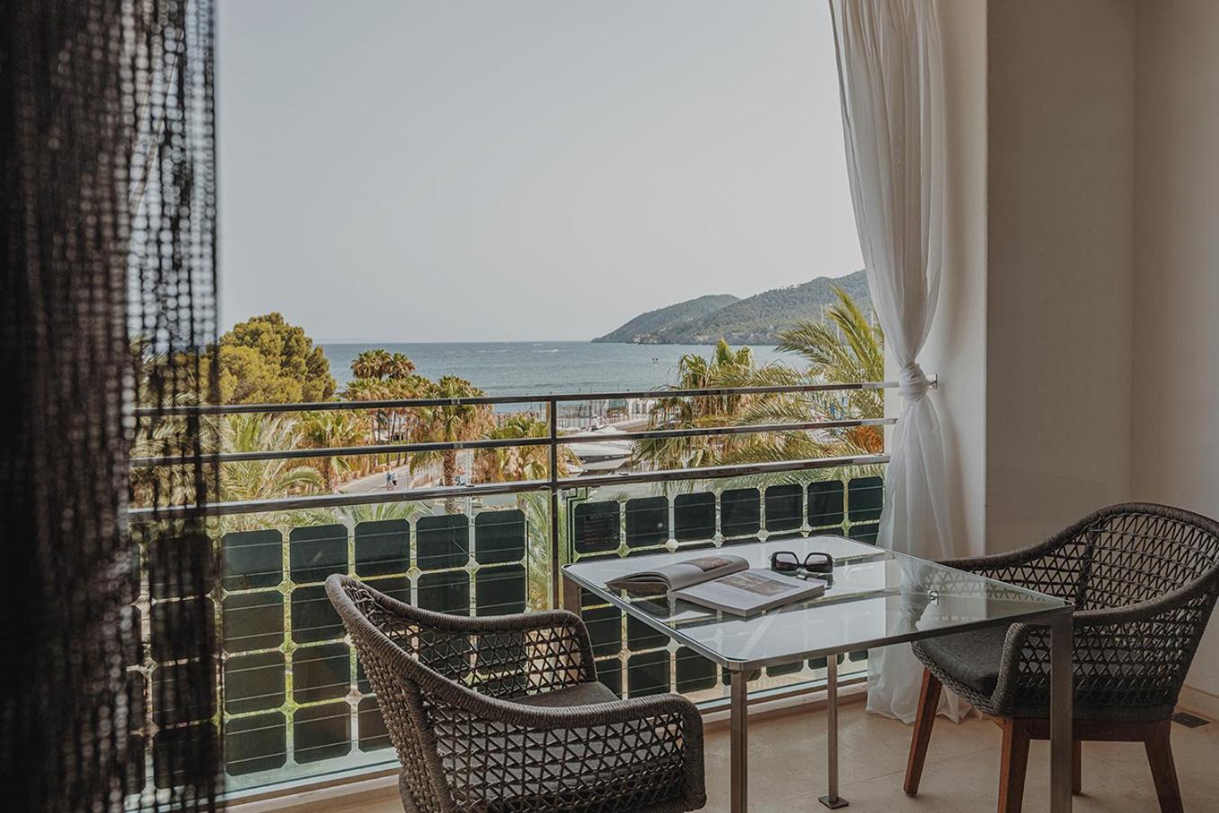 Junior Suite with Terrace, Sea View & & SPA access  - Photo 5