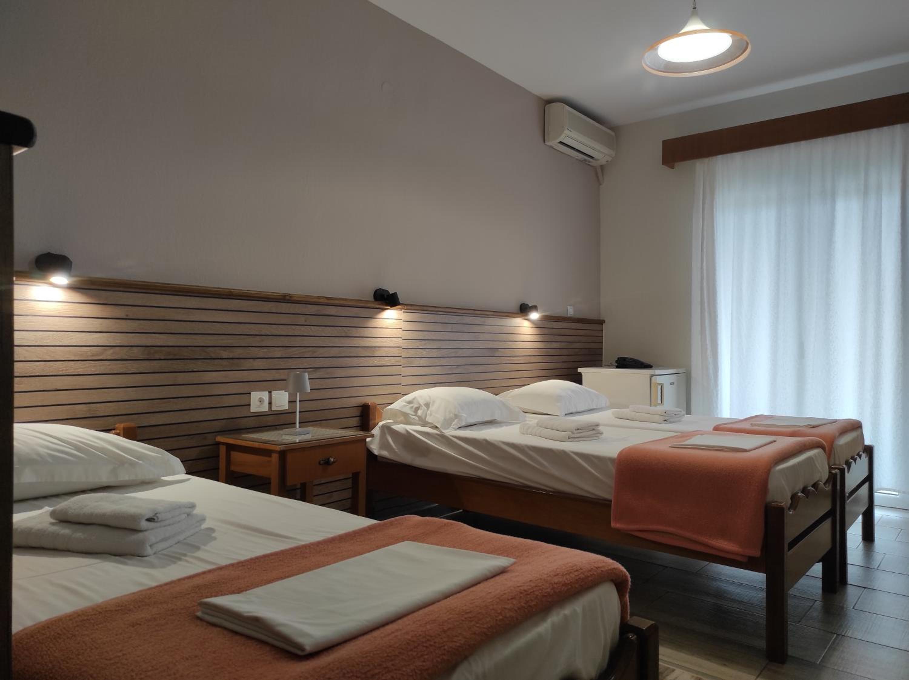 Quadruple Room with Mountain View