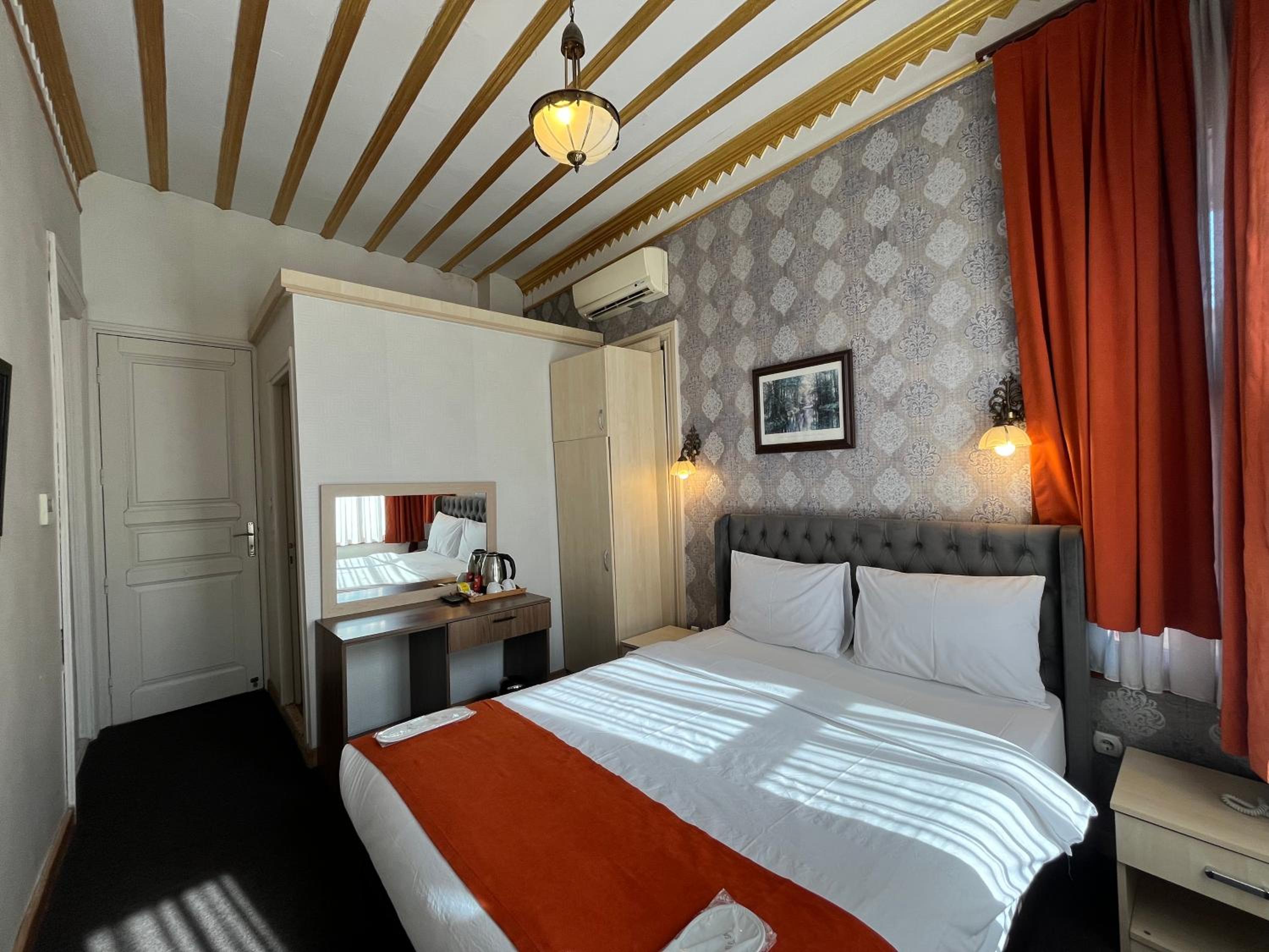 Double Room photo 2
