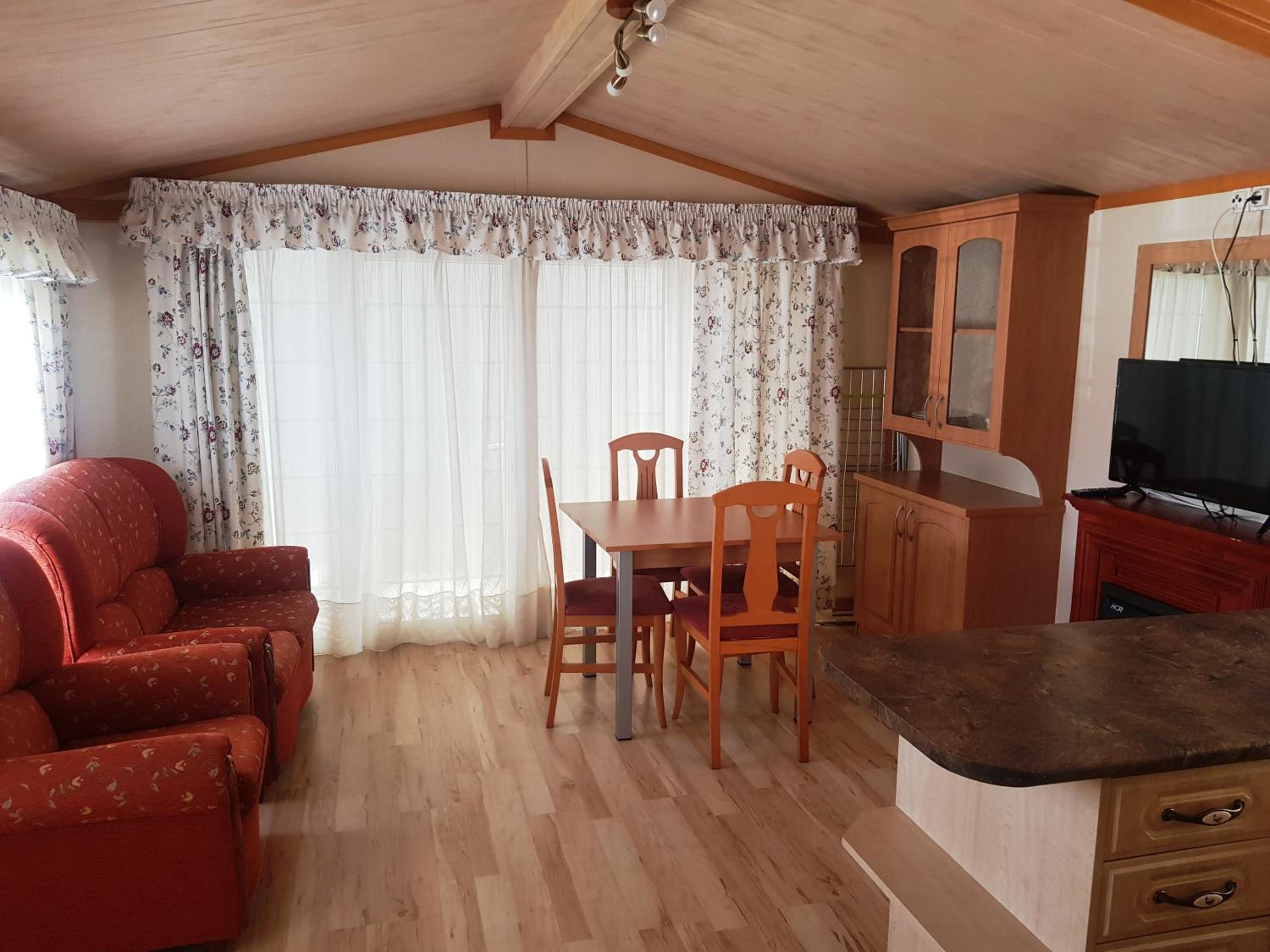 Bungalow 4 personas con Porche