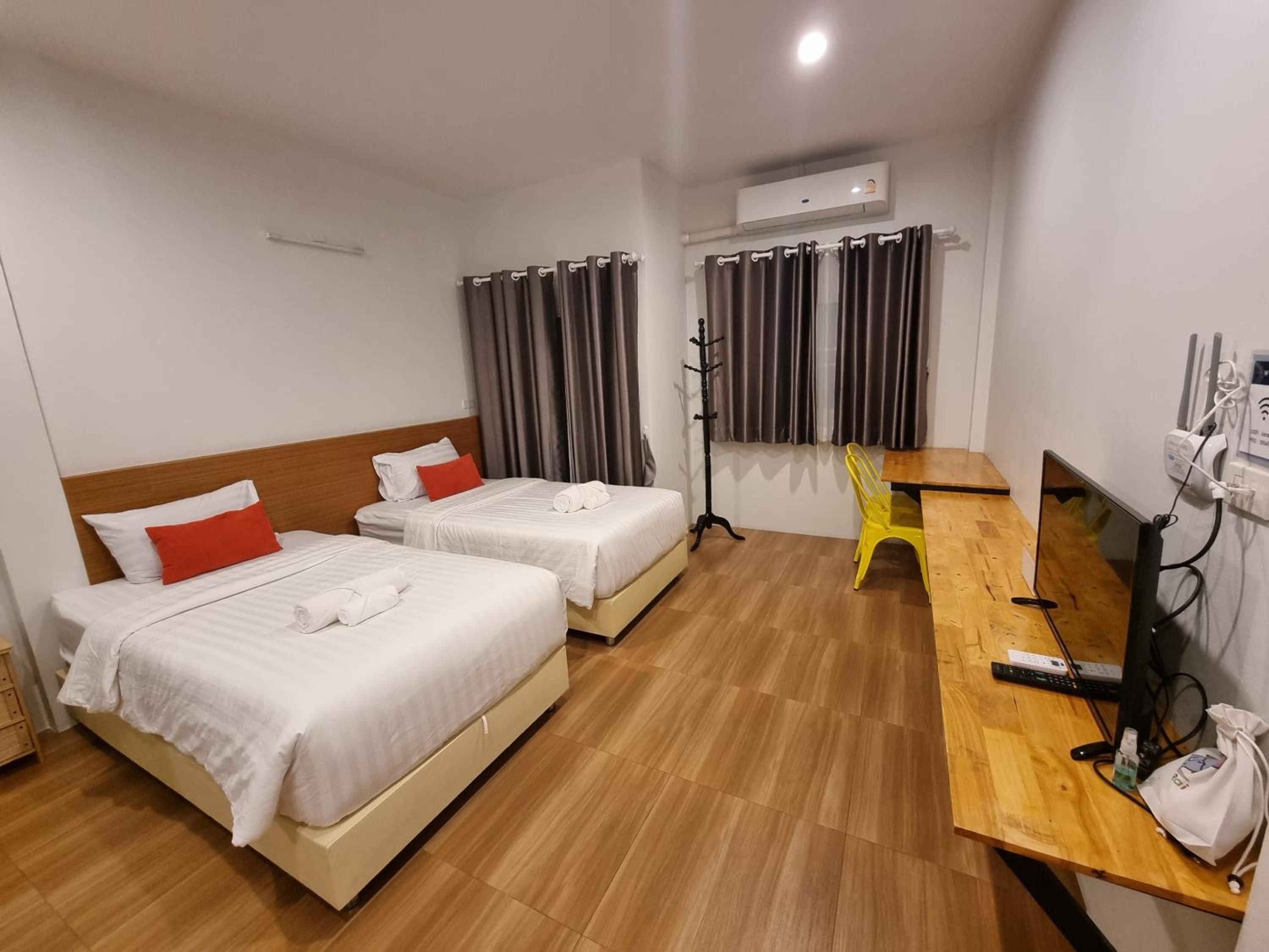 Standard Twin Room photo 1