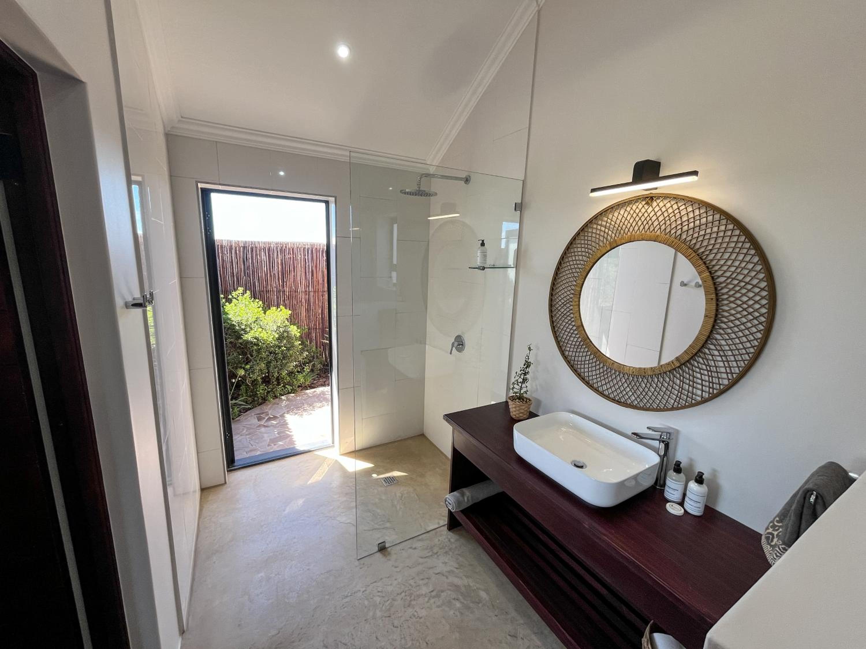 Luxury Suite photo 2