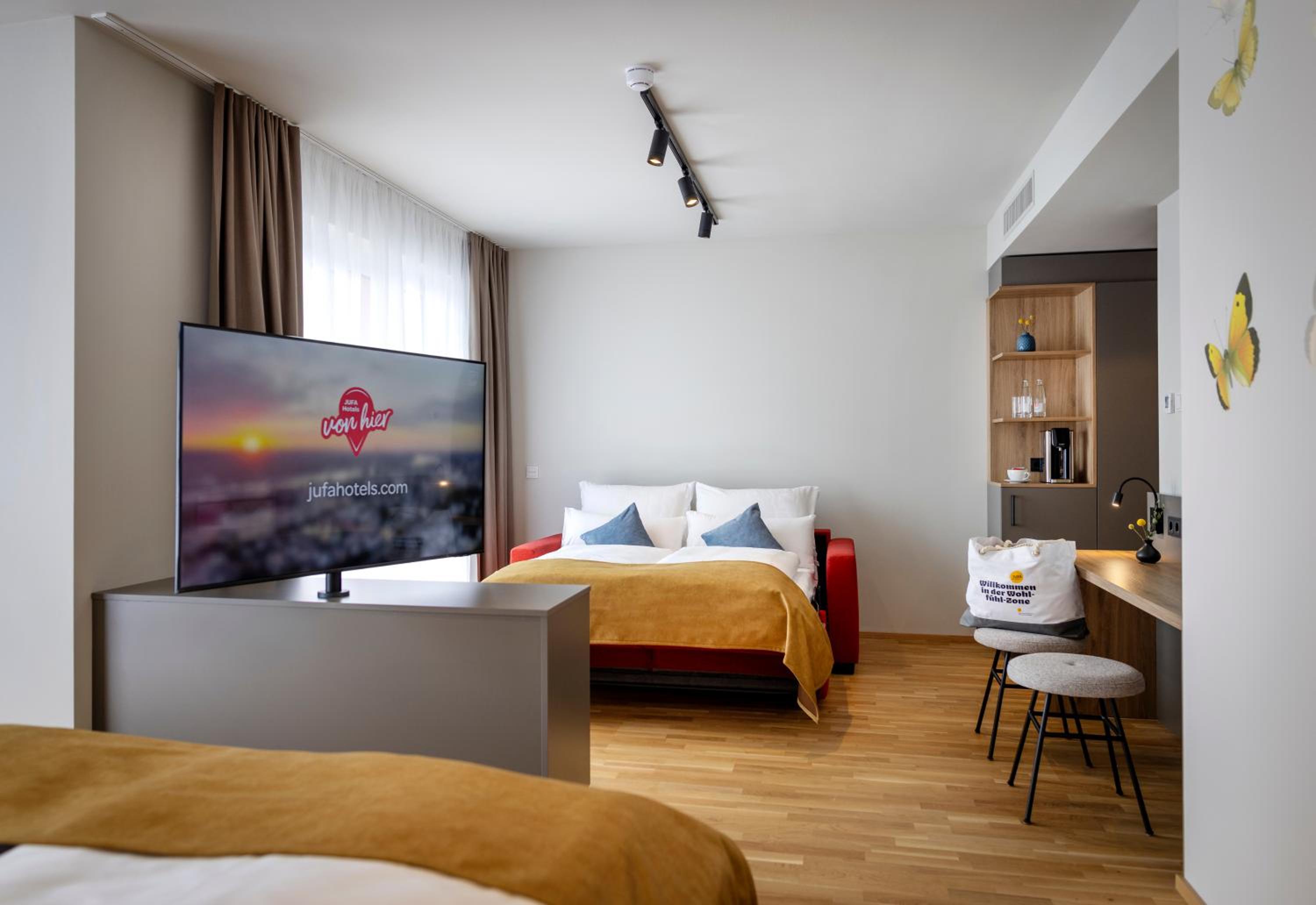 Suite with Balcony photo 1