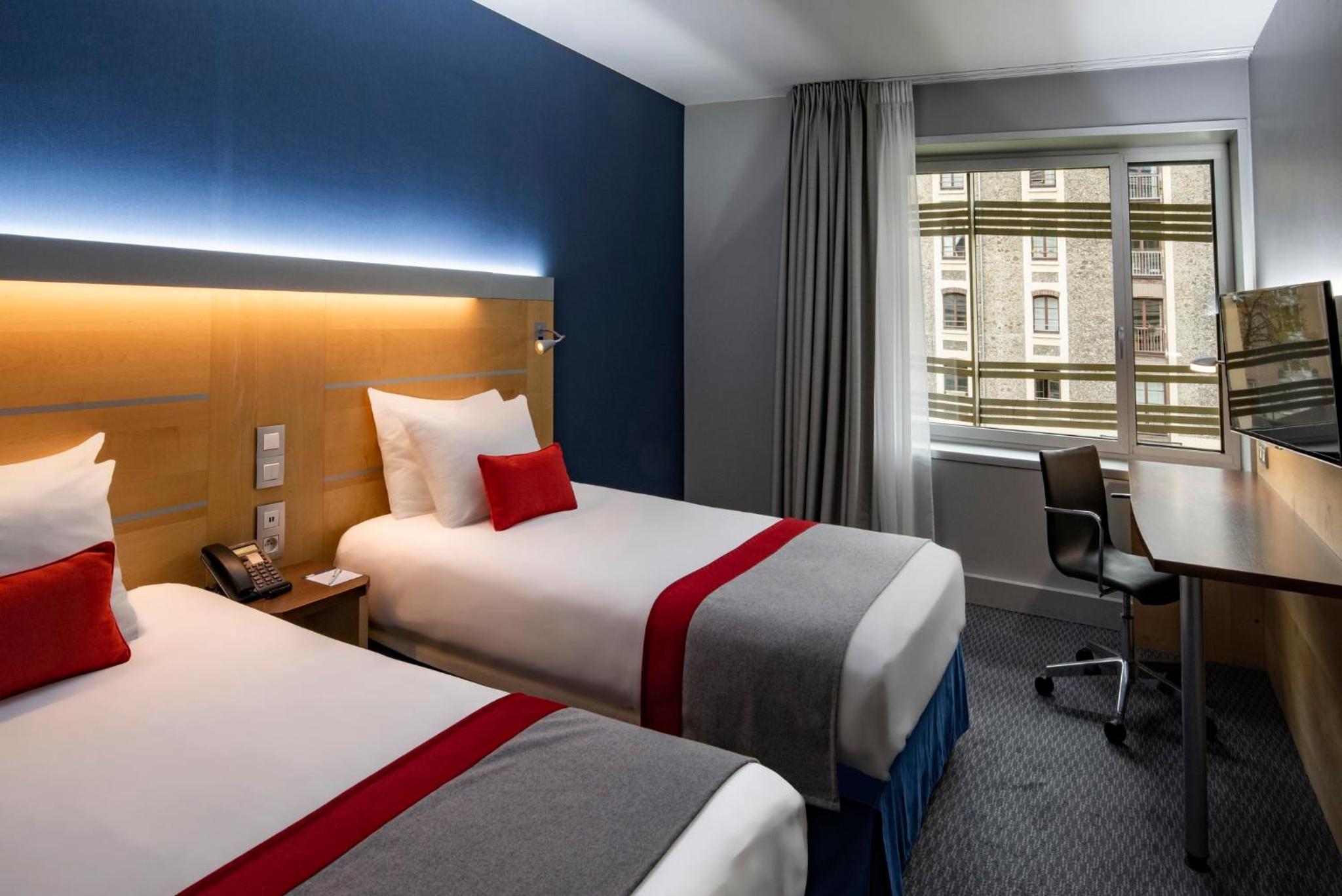 Twin Room with Canal View