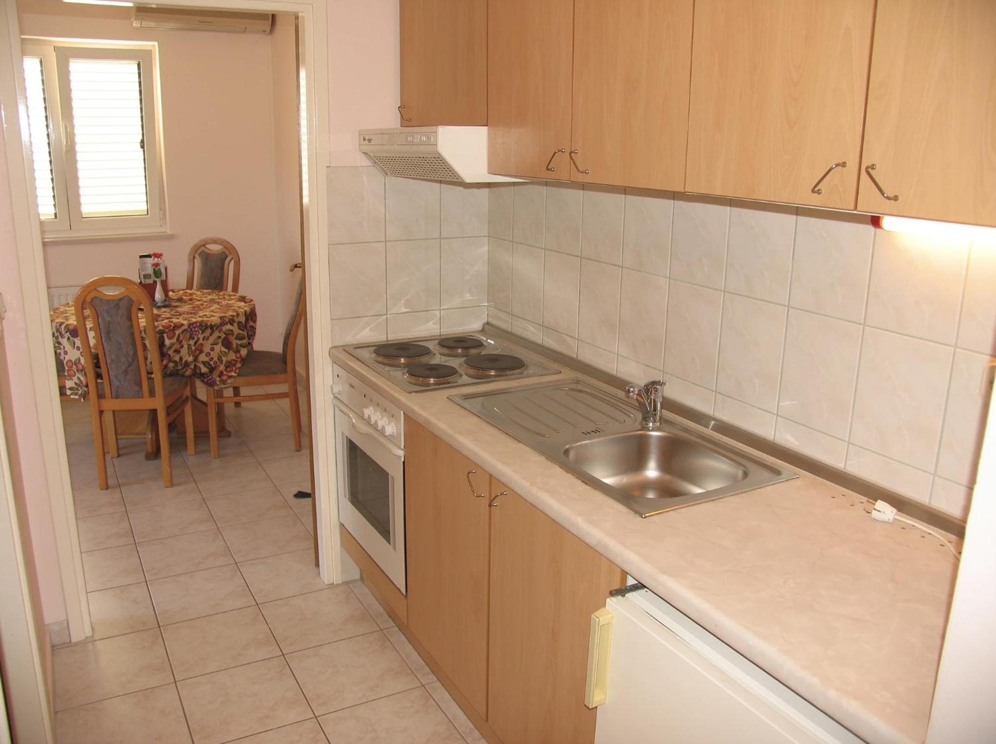 Apartment with Balcony photo 2
