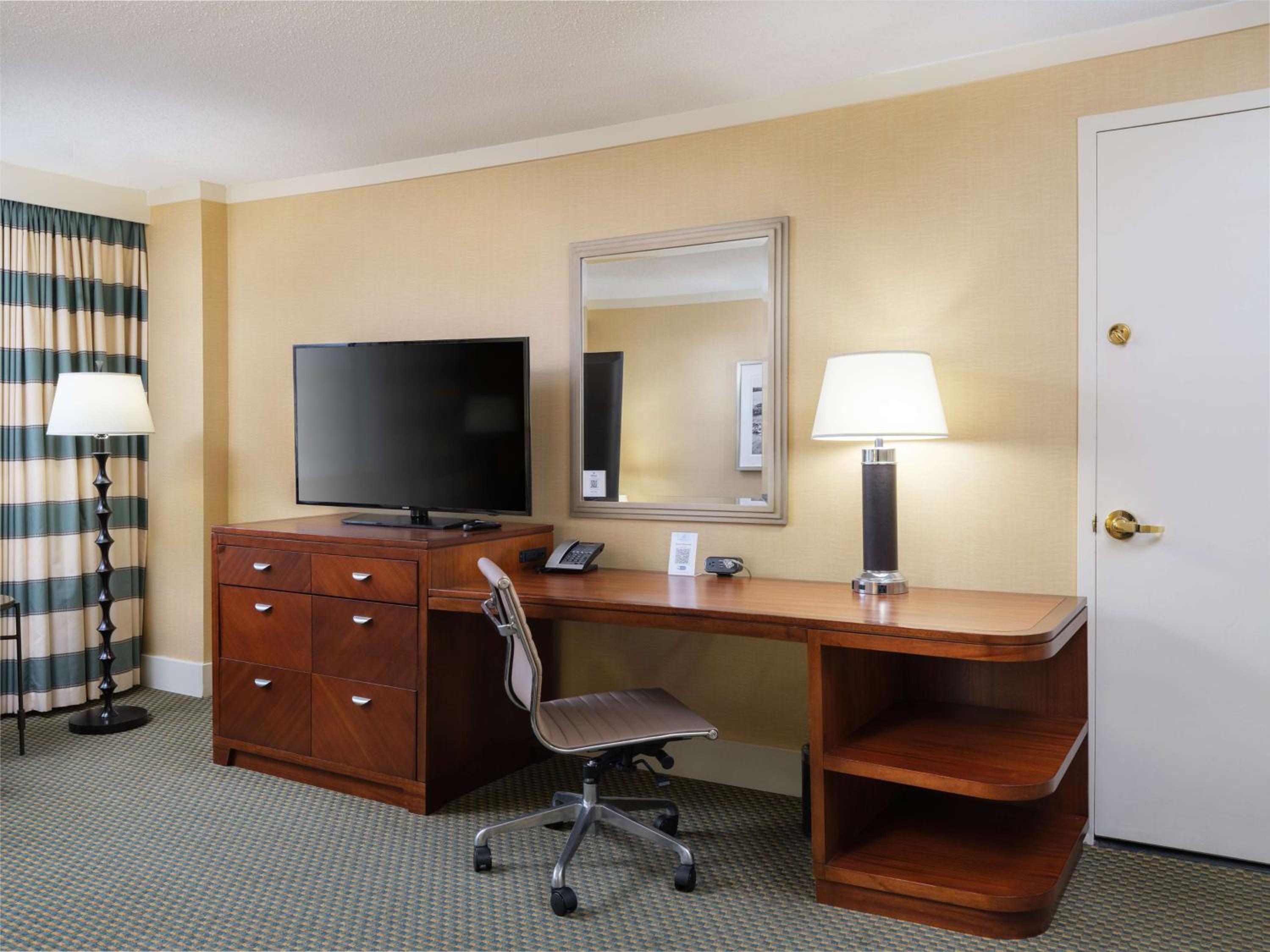 Double Room With Two Double Beds - Photo 8