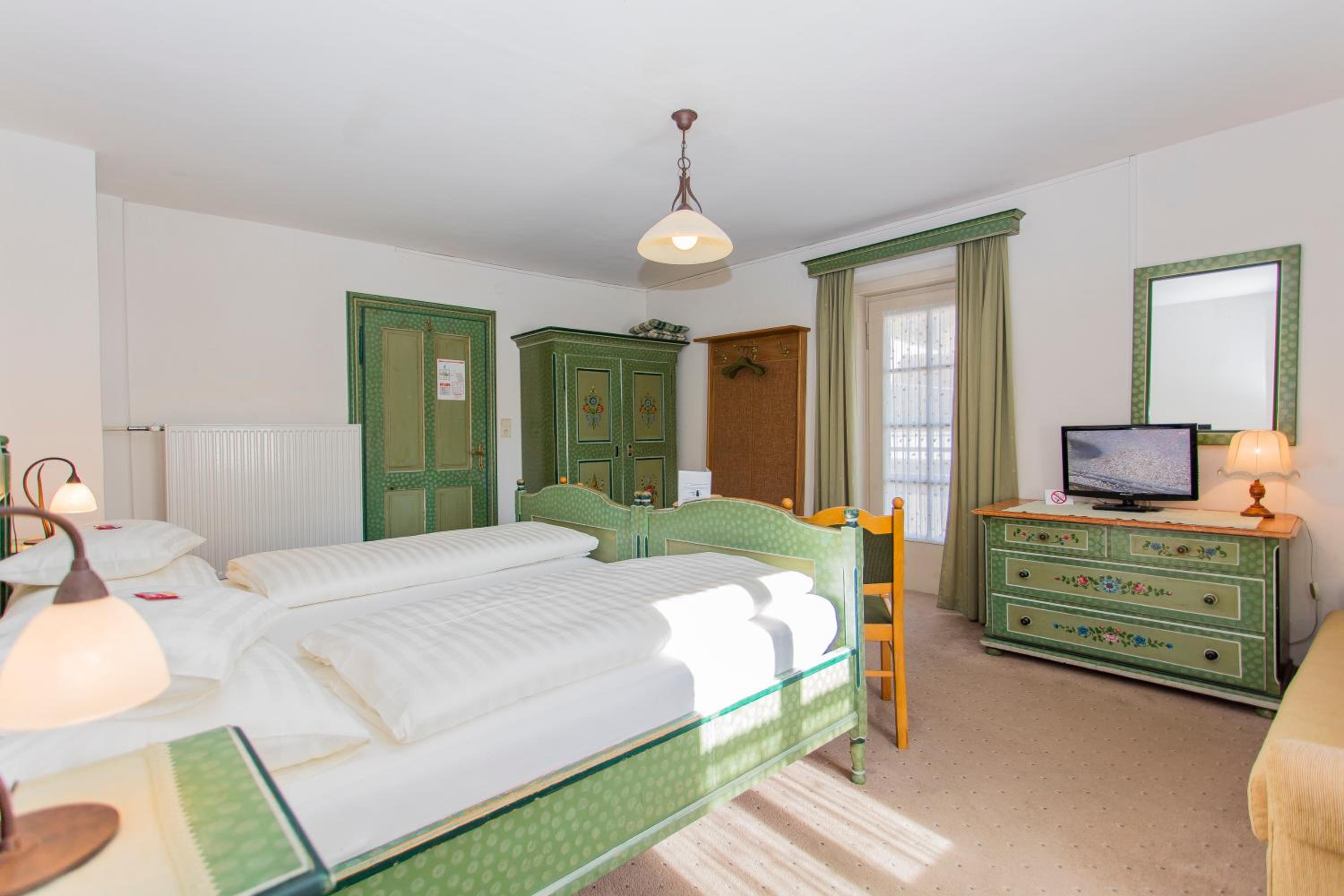 Double Room With Balcony photo 3