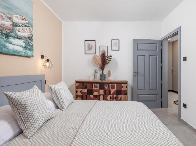 Two-Bedroom Apartment with Balcony and Terrace