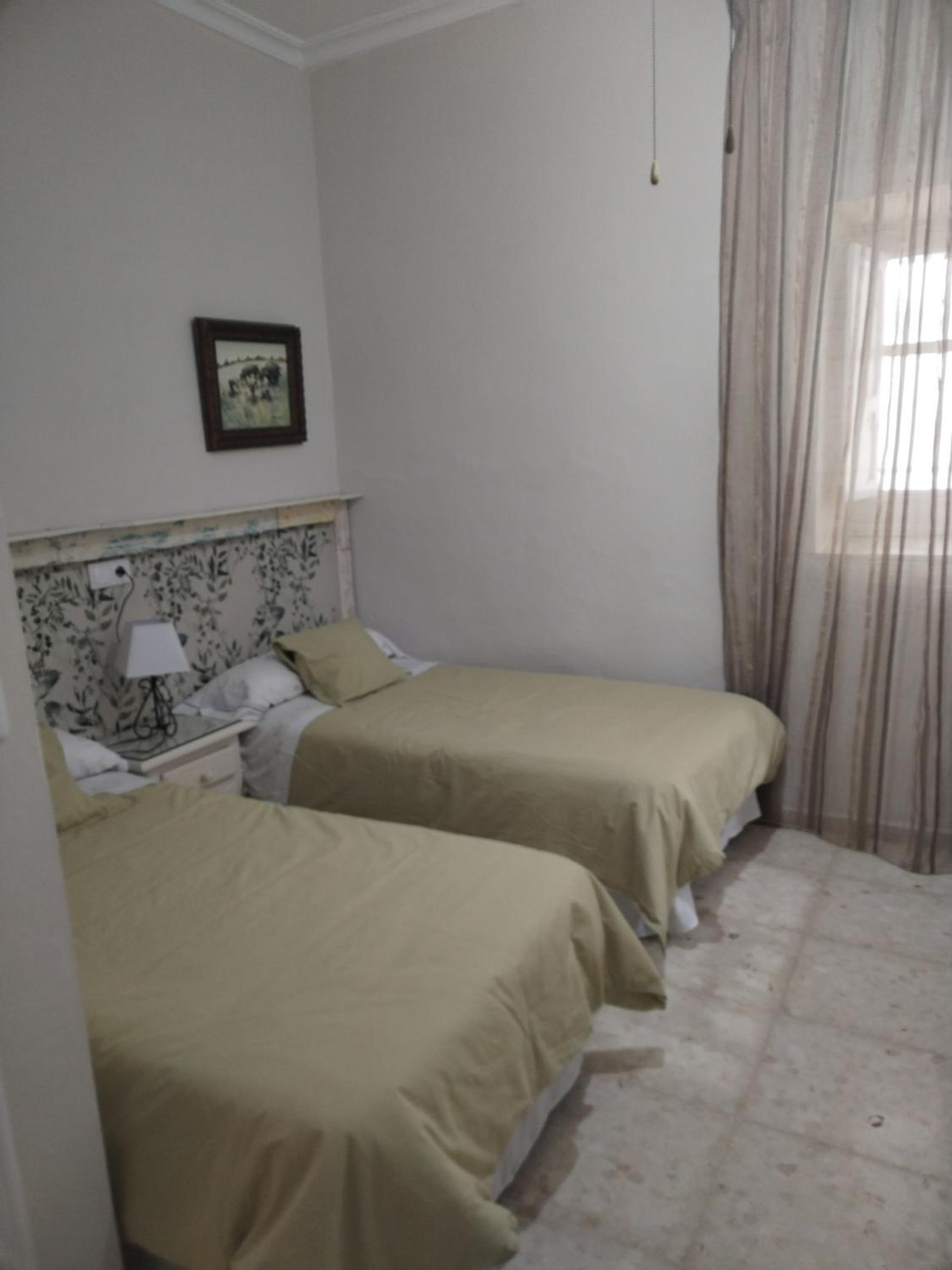 Apartment photo 2
