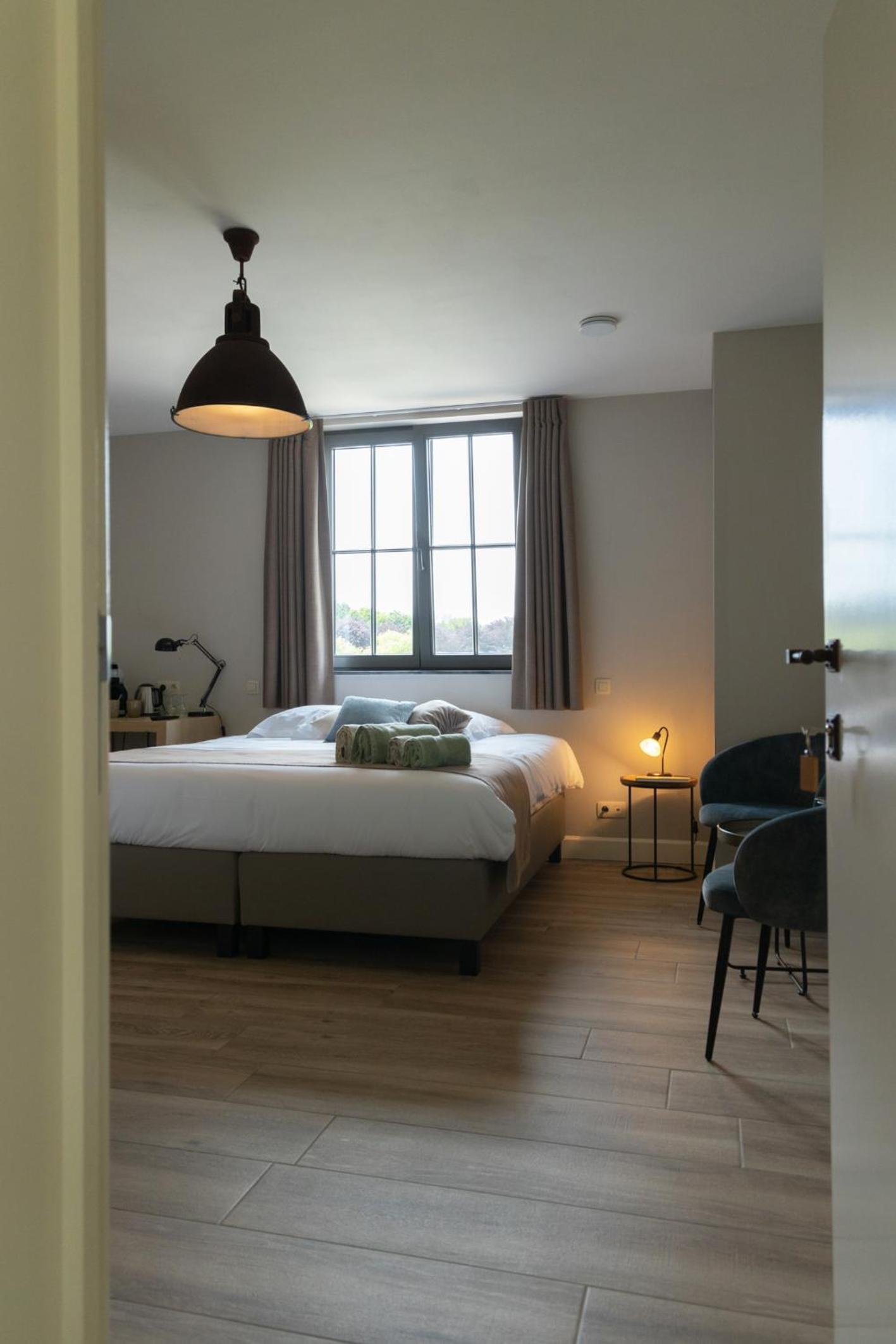 Superior King Room photo 1