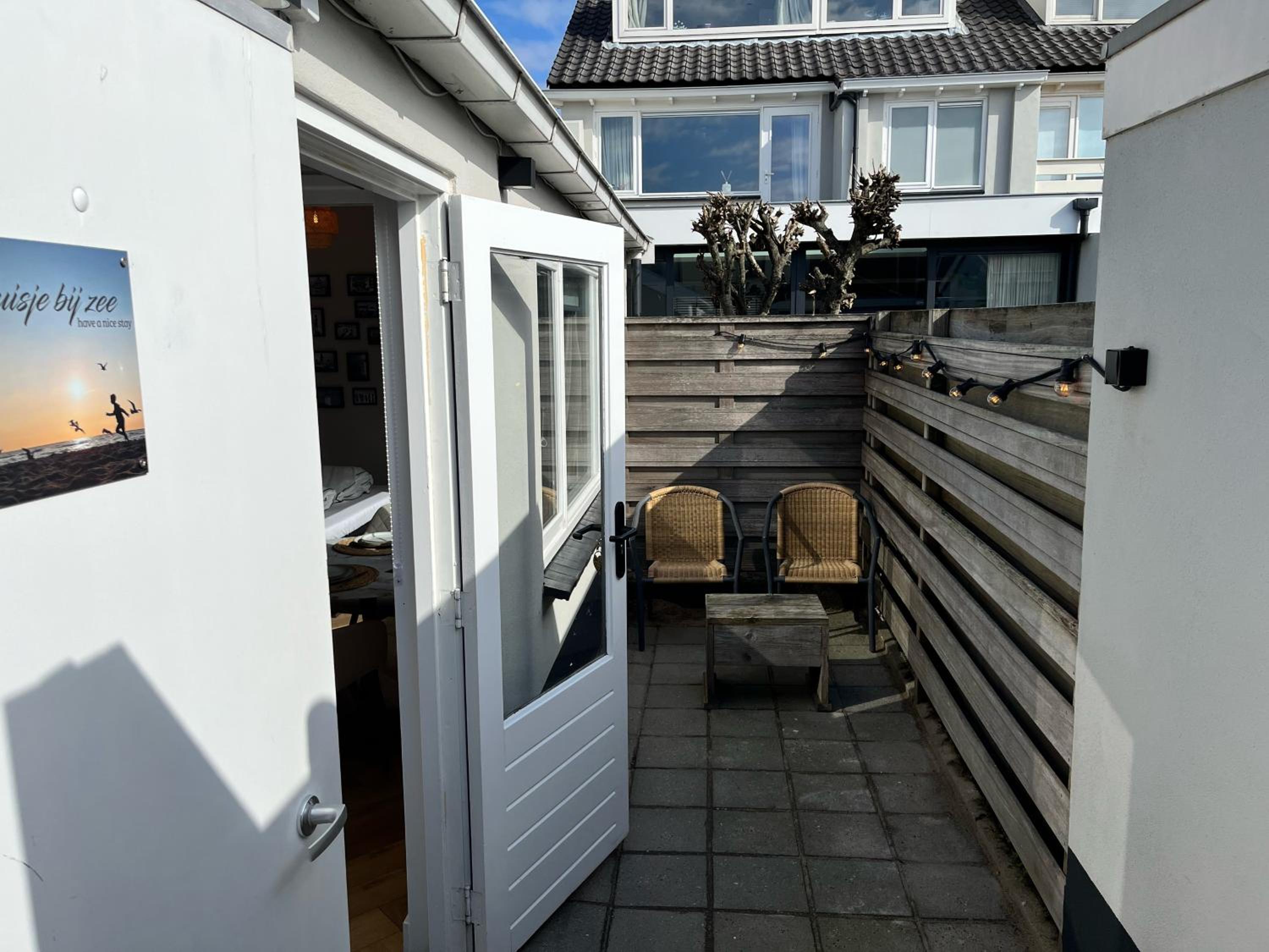 One-Bedroom House photo 3