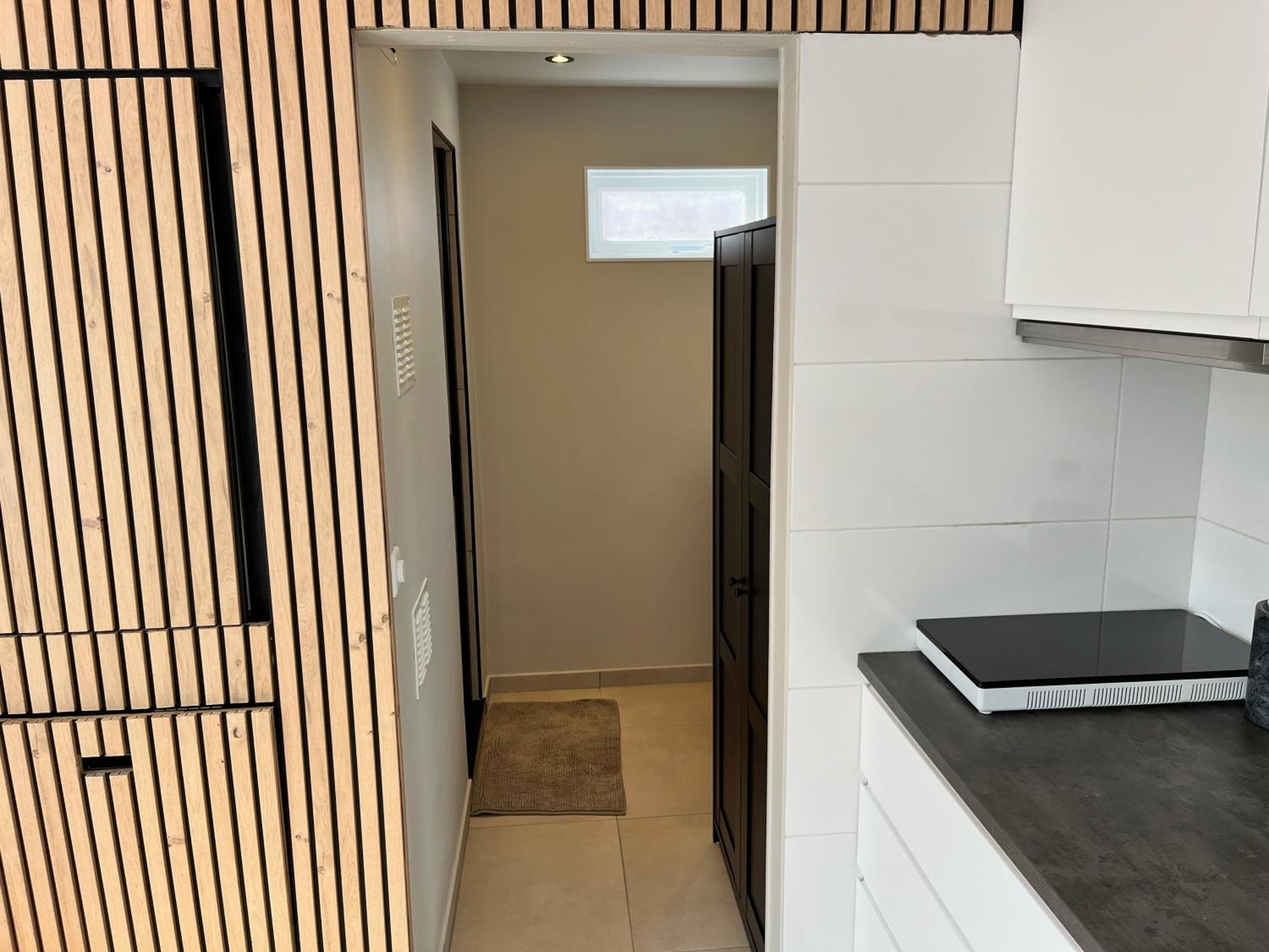 One-Bedroom House photo 2