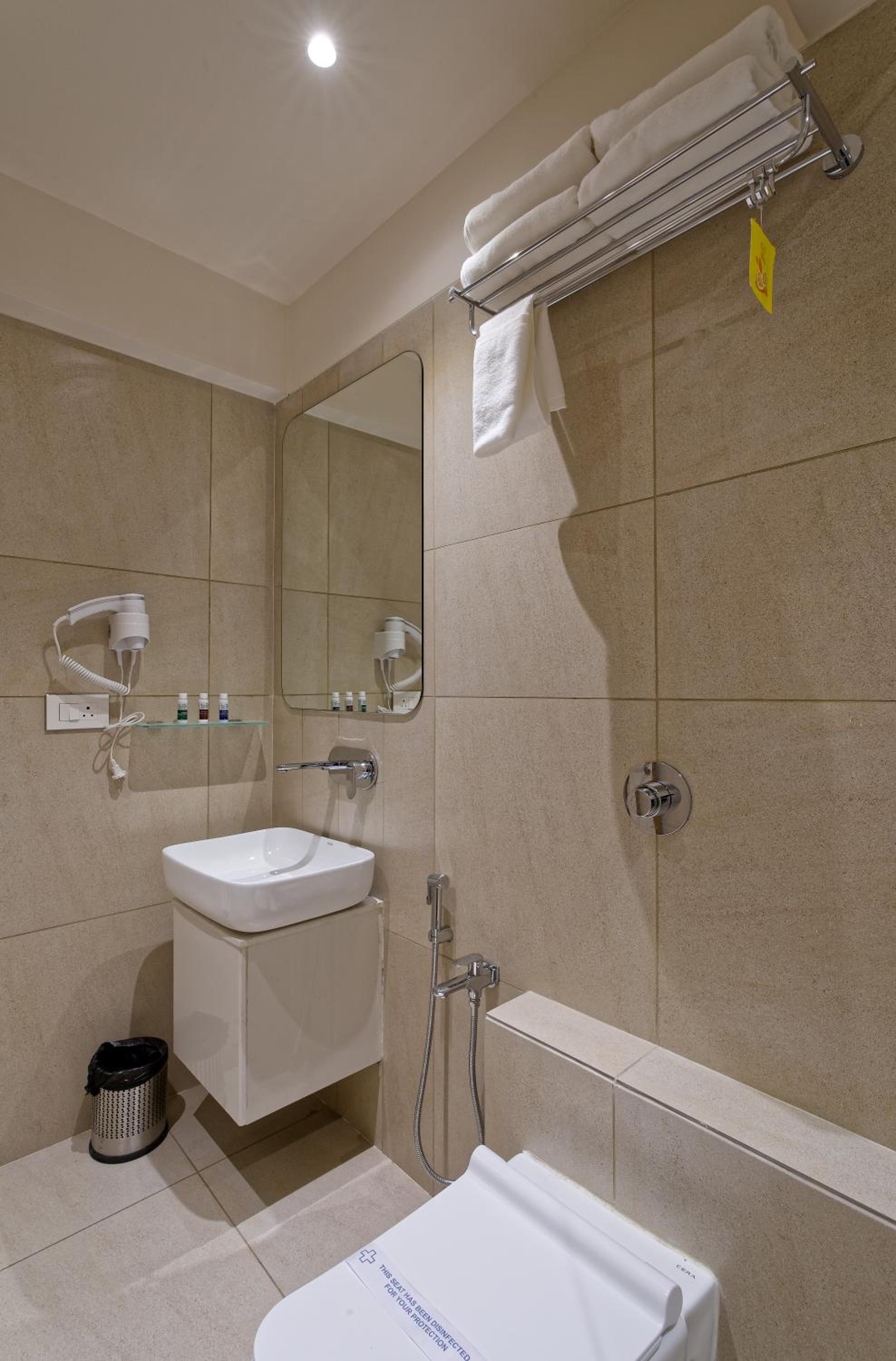 Superior Twin Room photo 2