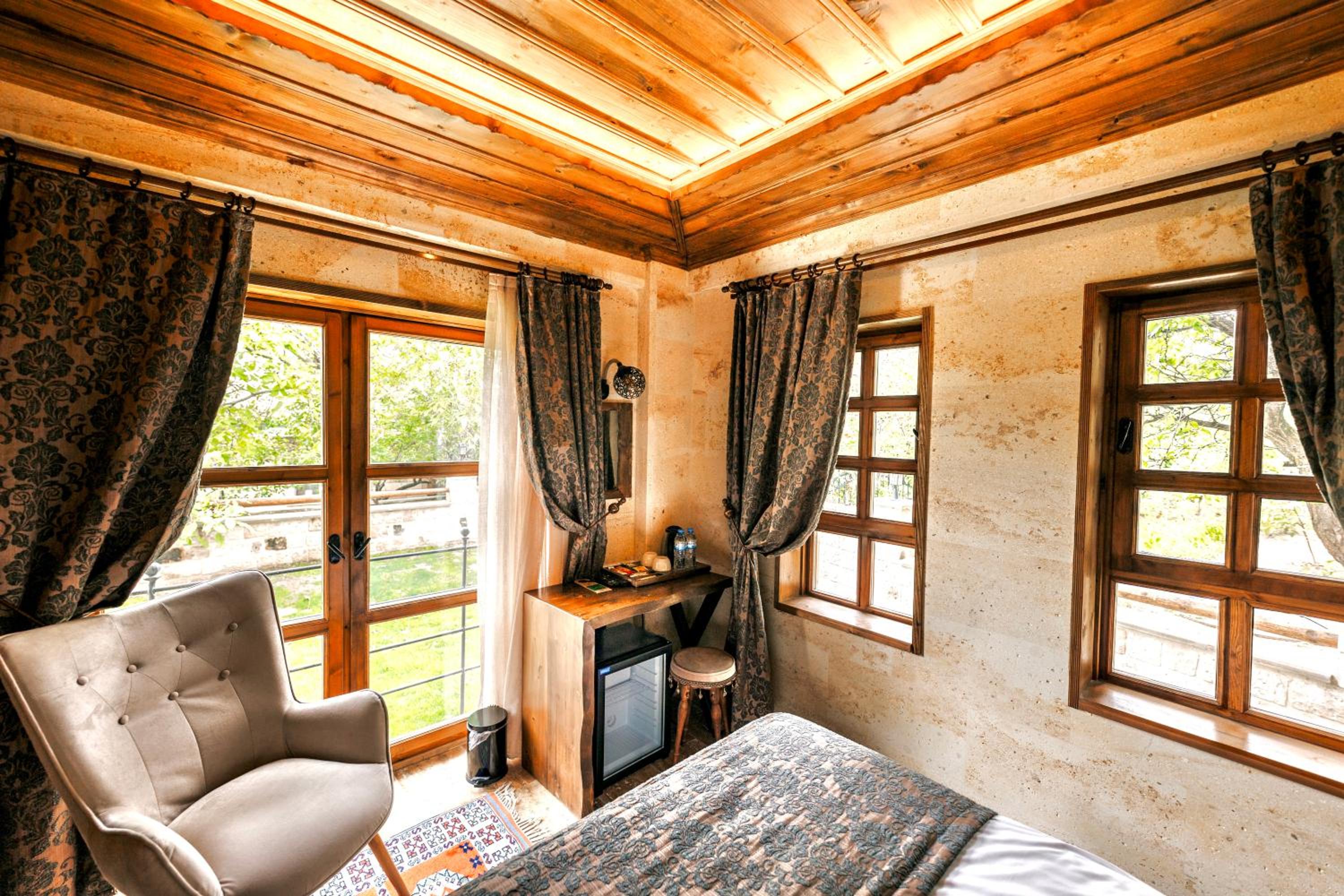 Superior Double Room - Photo 11