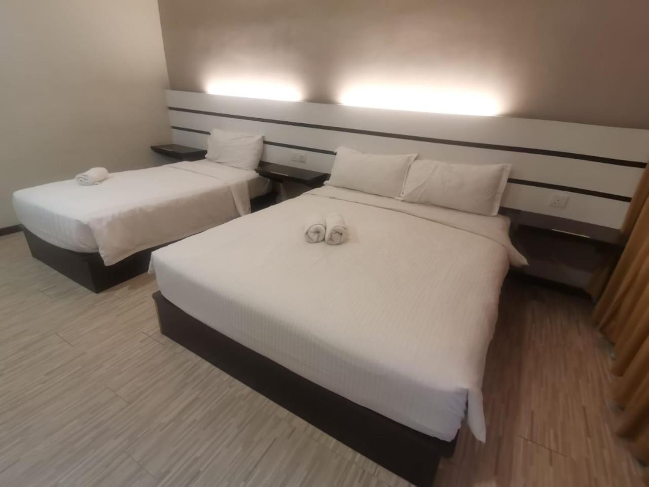 Budget Triple Room - Photo 3