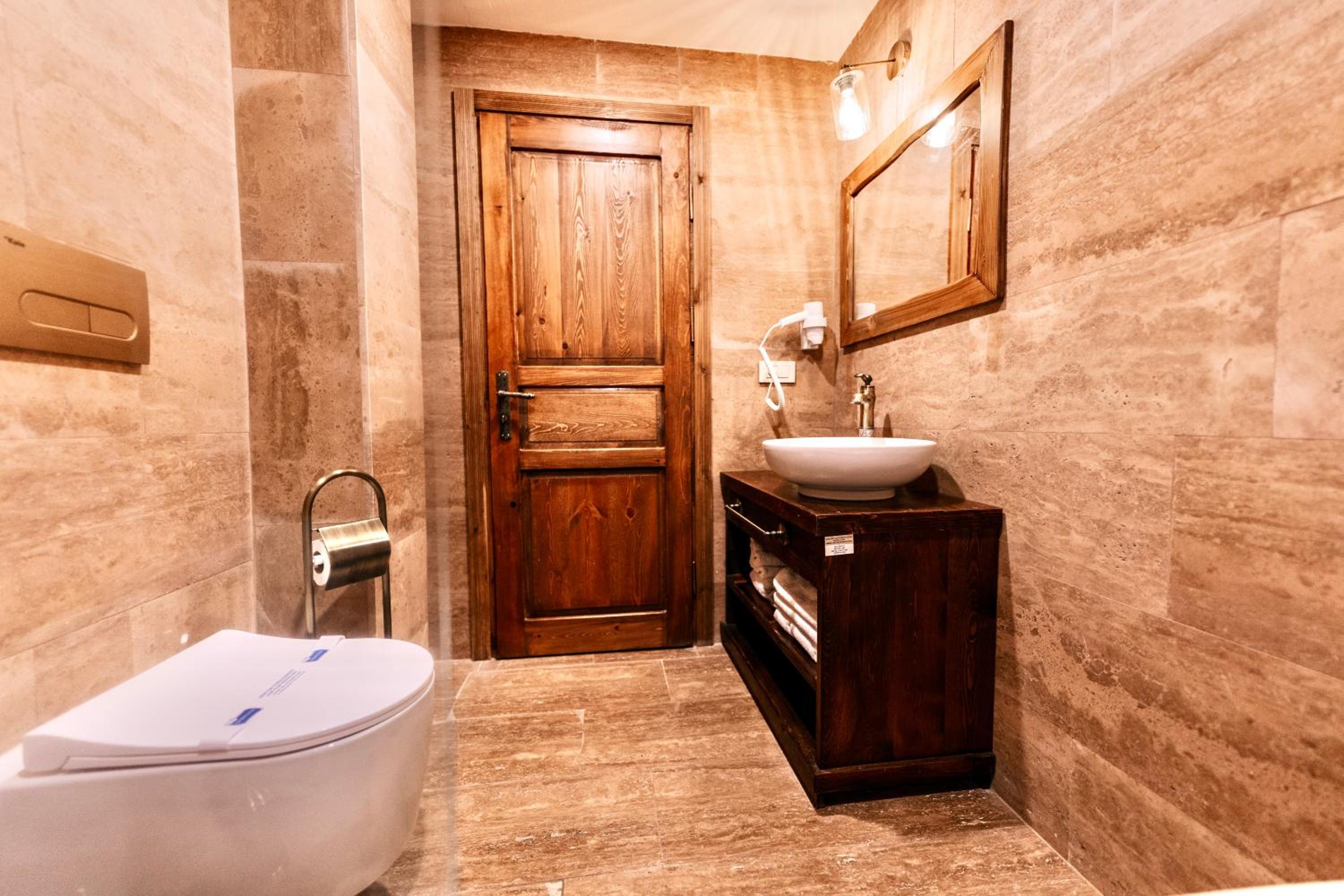 Family Room with Bath - Photo 9