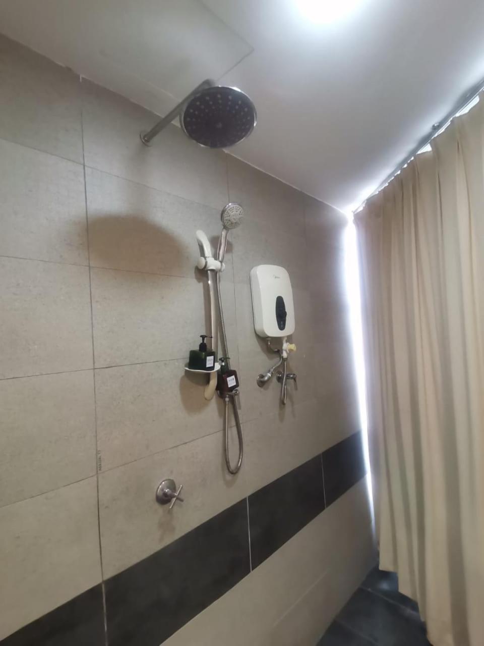 Budget Triple Room - Photo 8