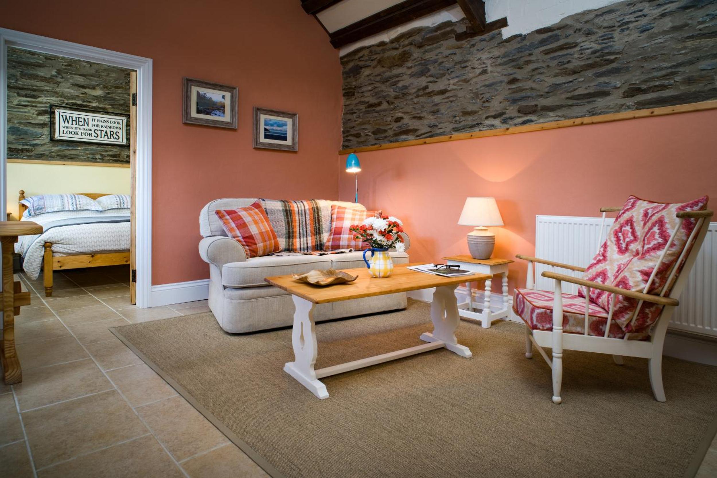 One-Bedroom House photo 1