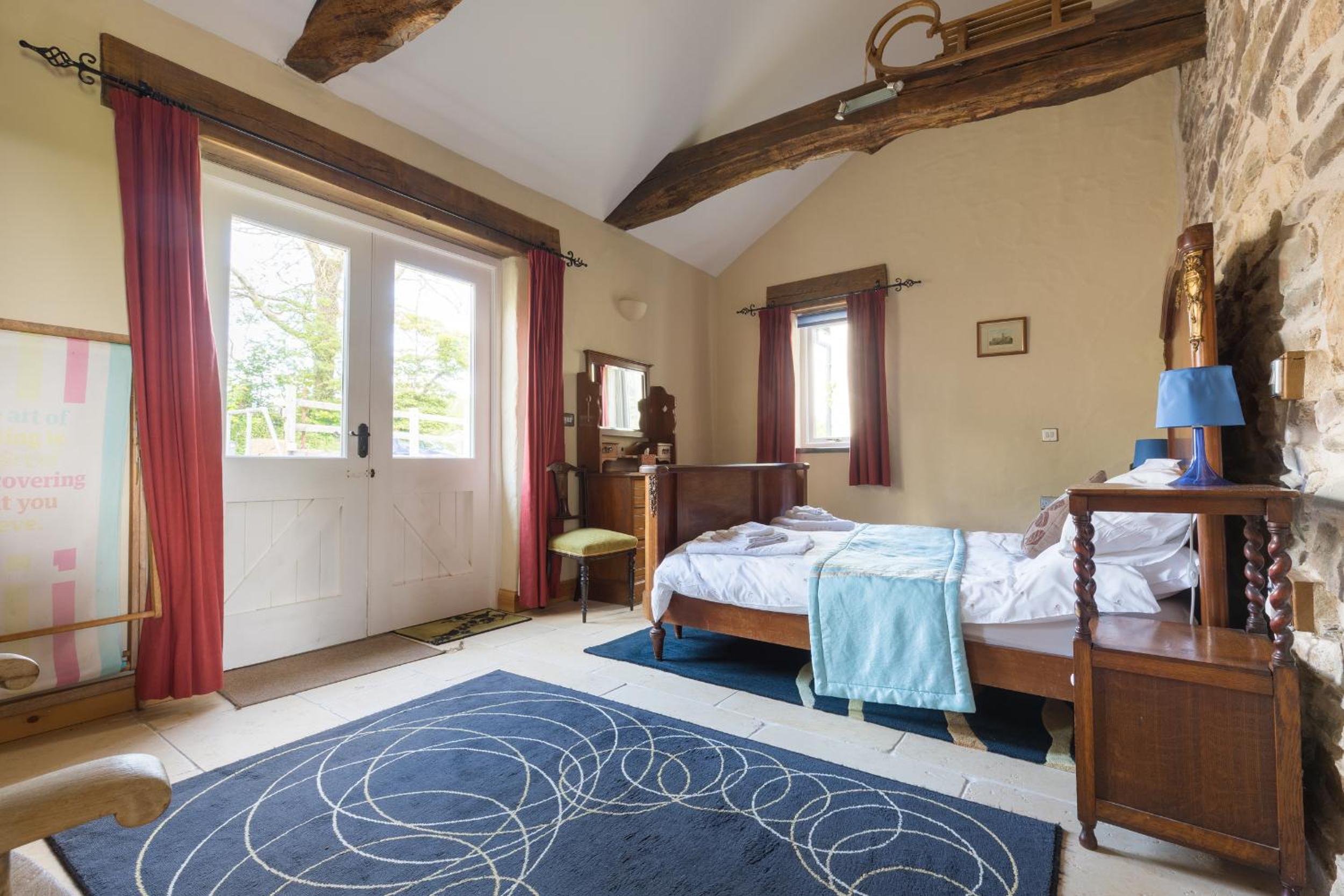 Three-Bedroom House photo 1
