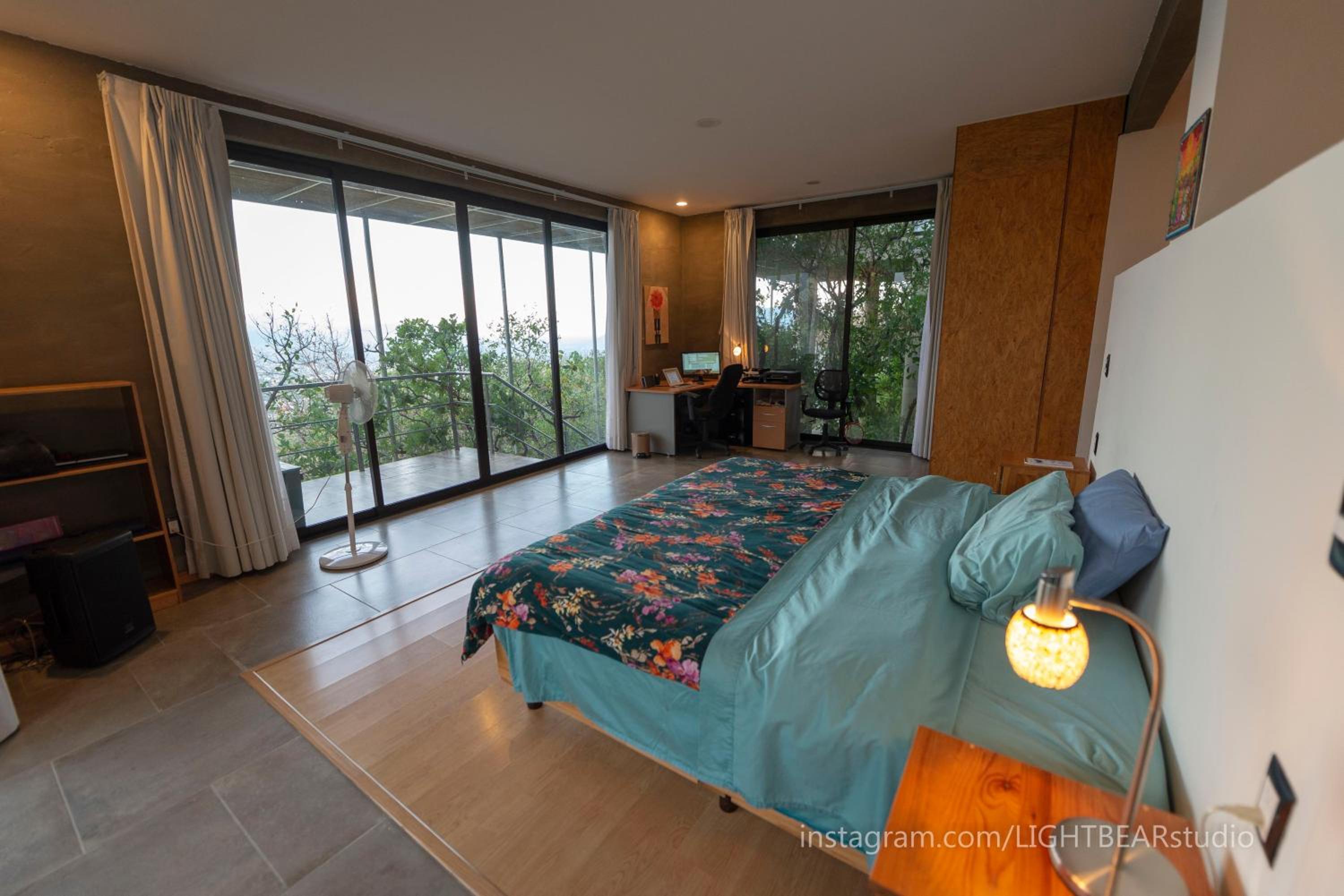 Three-Bedroom Villa - Photo 27