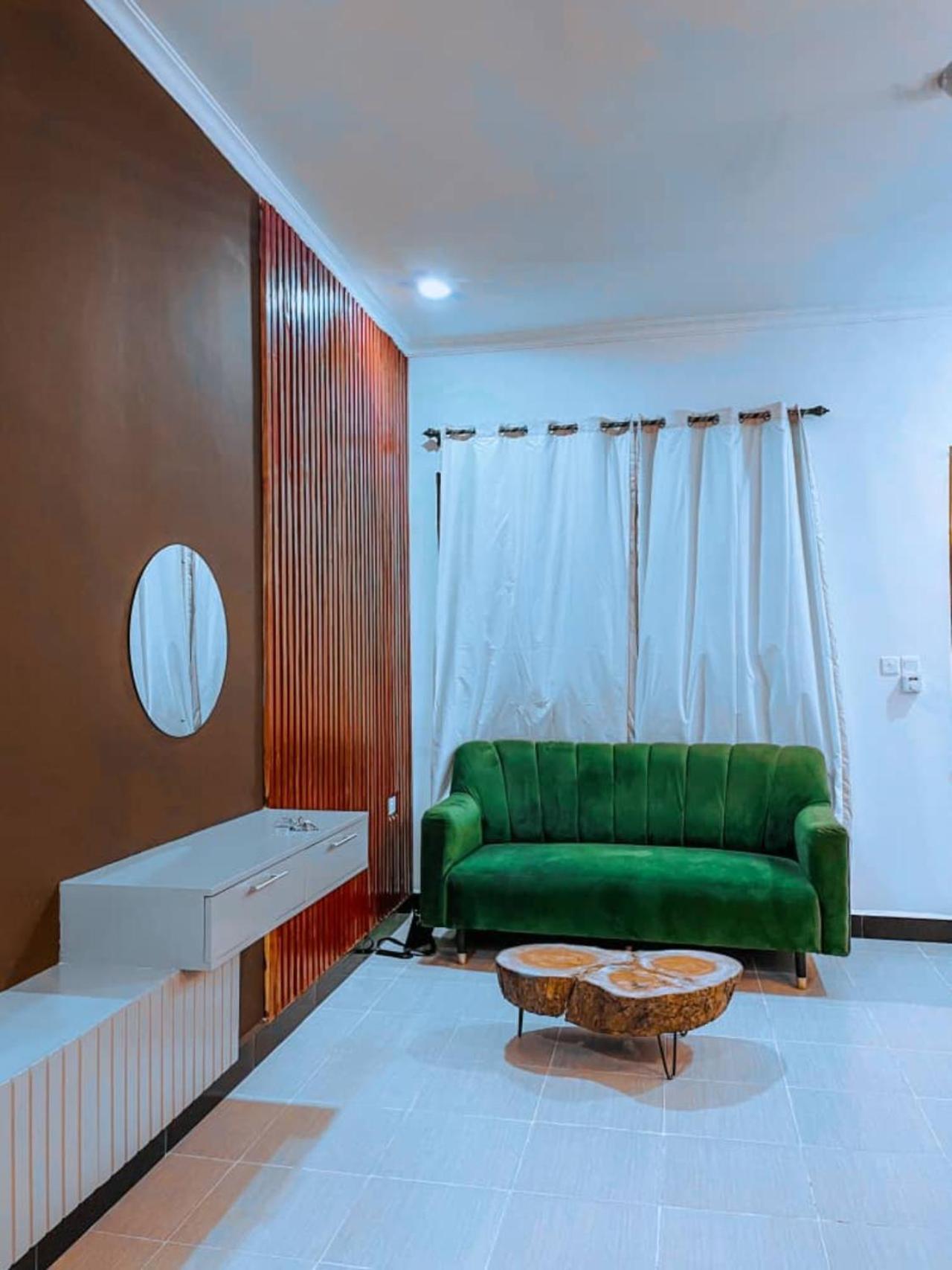 Deluxe Room - Photo 3