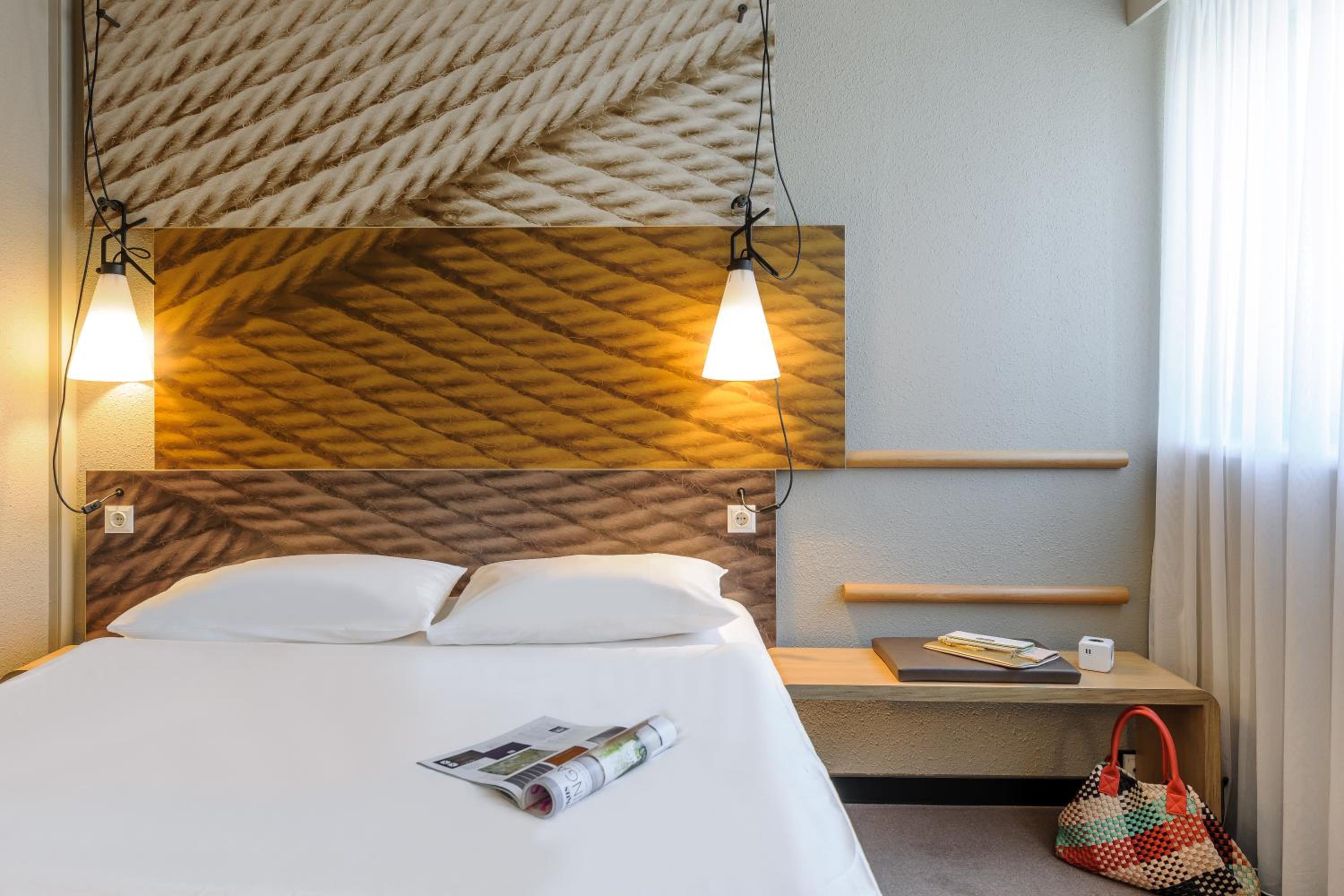 Standard Double Room - Photo 3