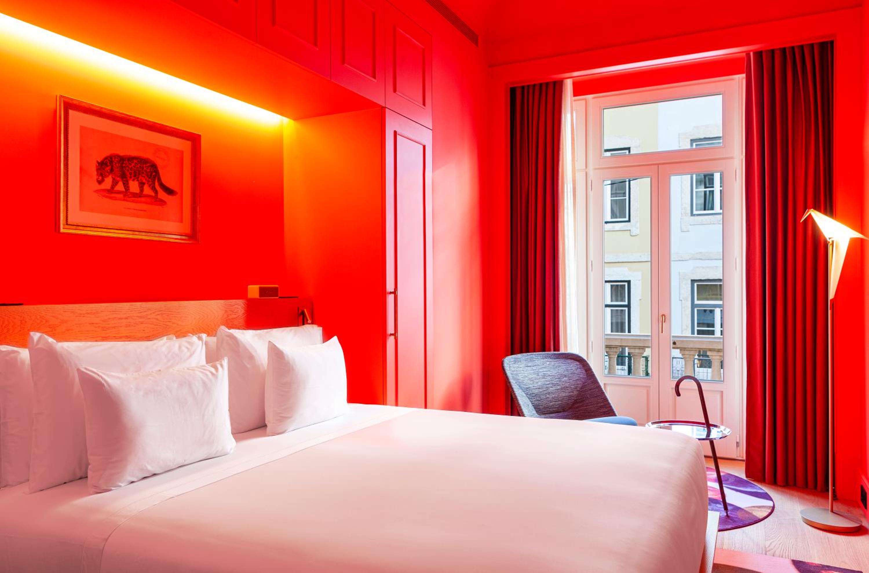 Deluxe Double Room with Balcony - Photo 1