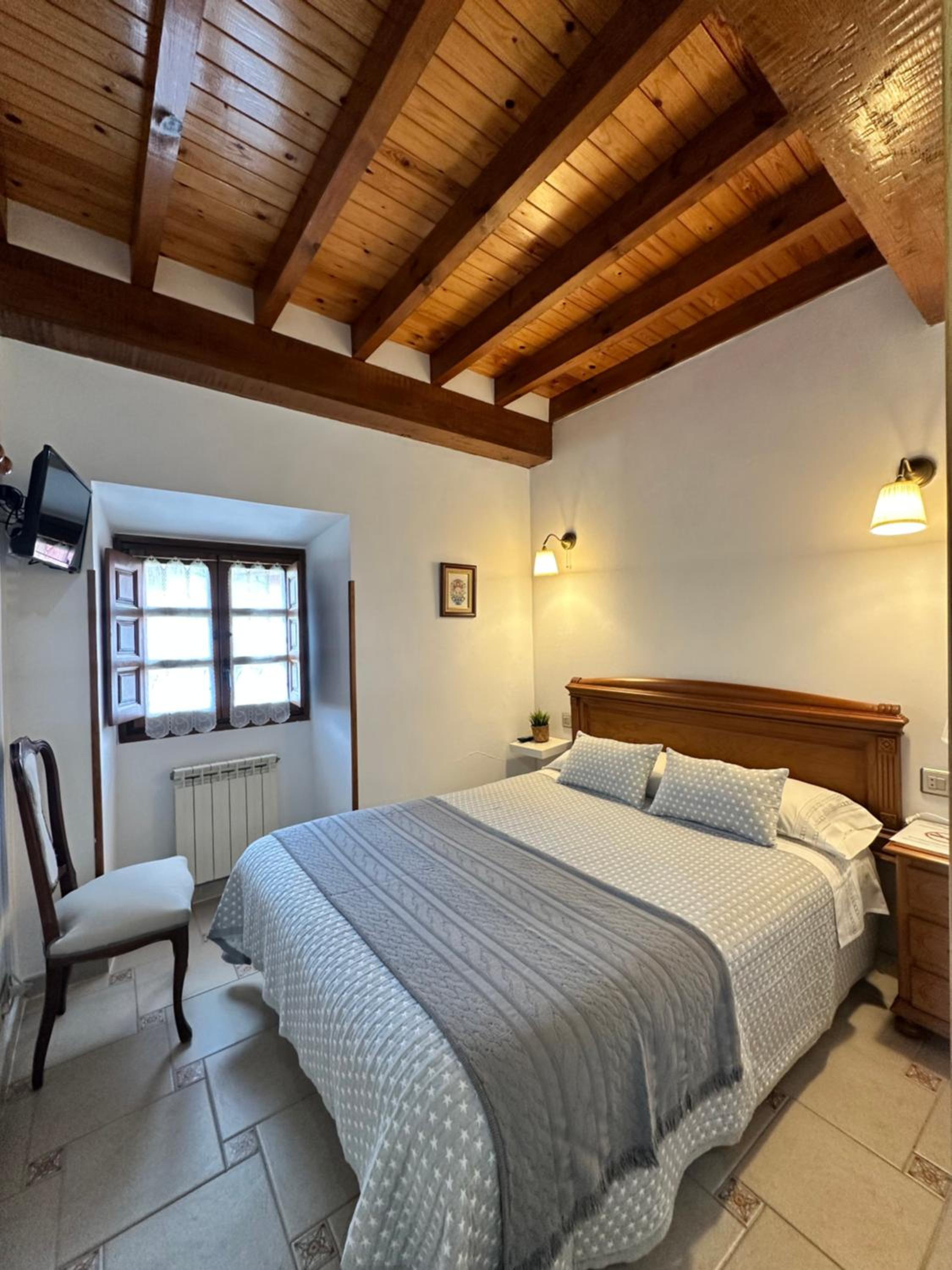 Four-Bedroom House photo 2
