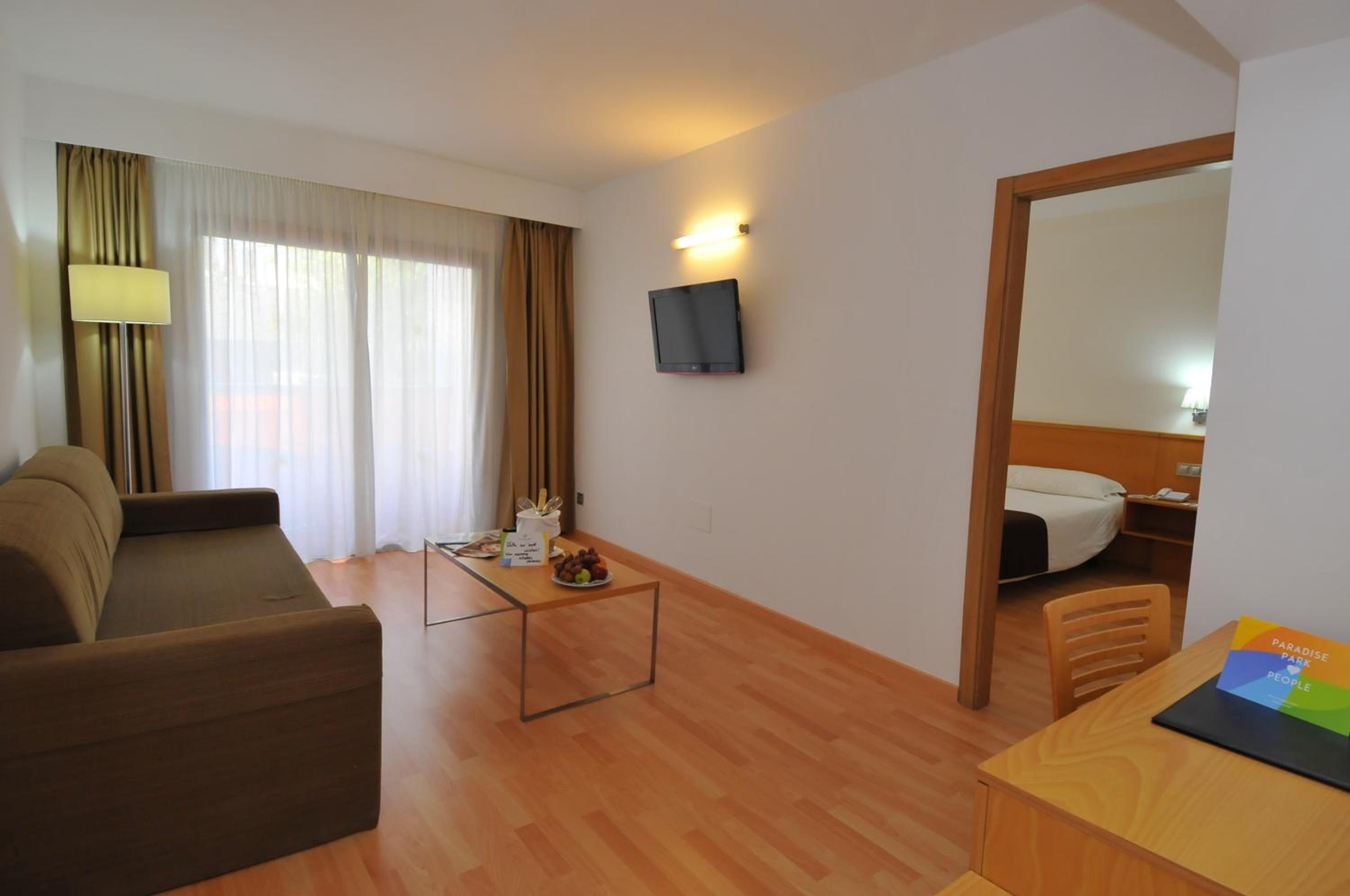 Habitación Familiar Premium (2 adultos + 2 niños)