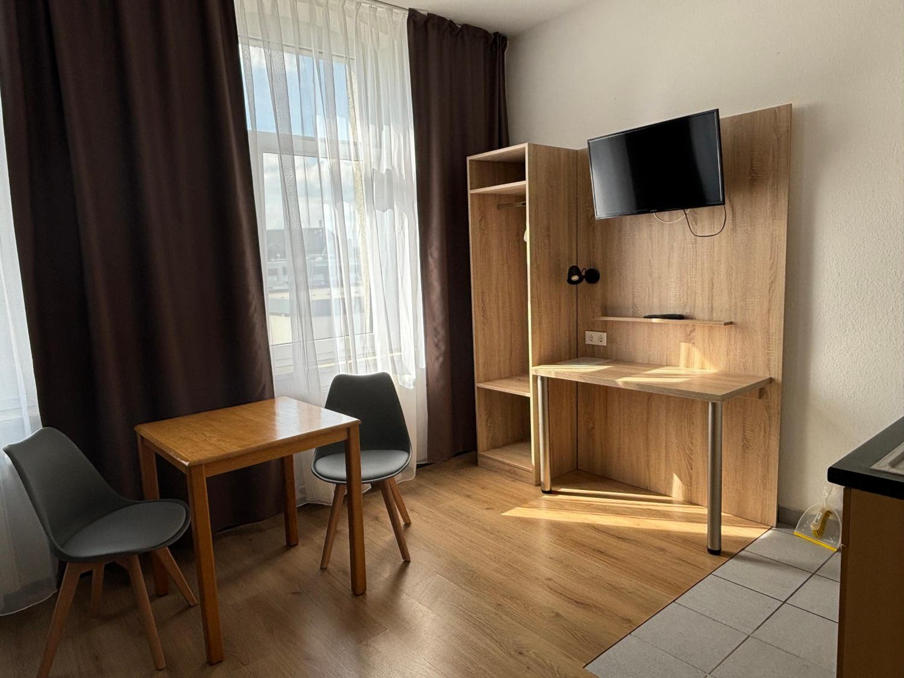 Double Room with Private Bathroom photo 3